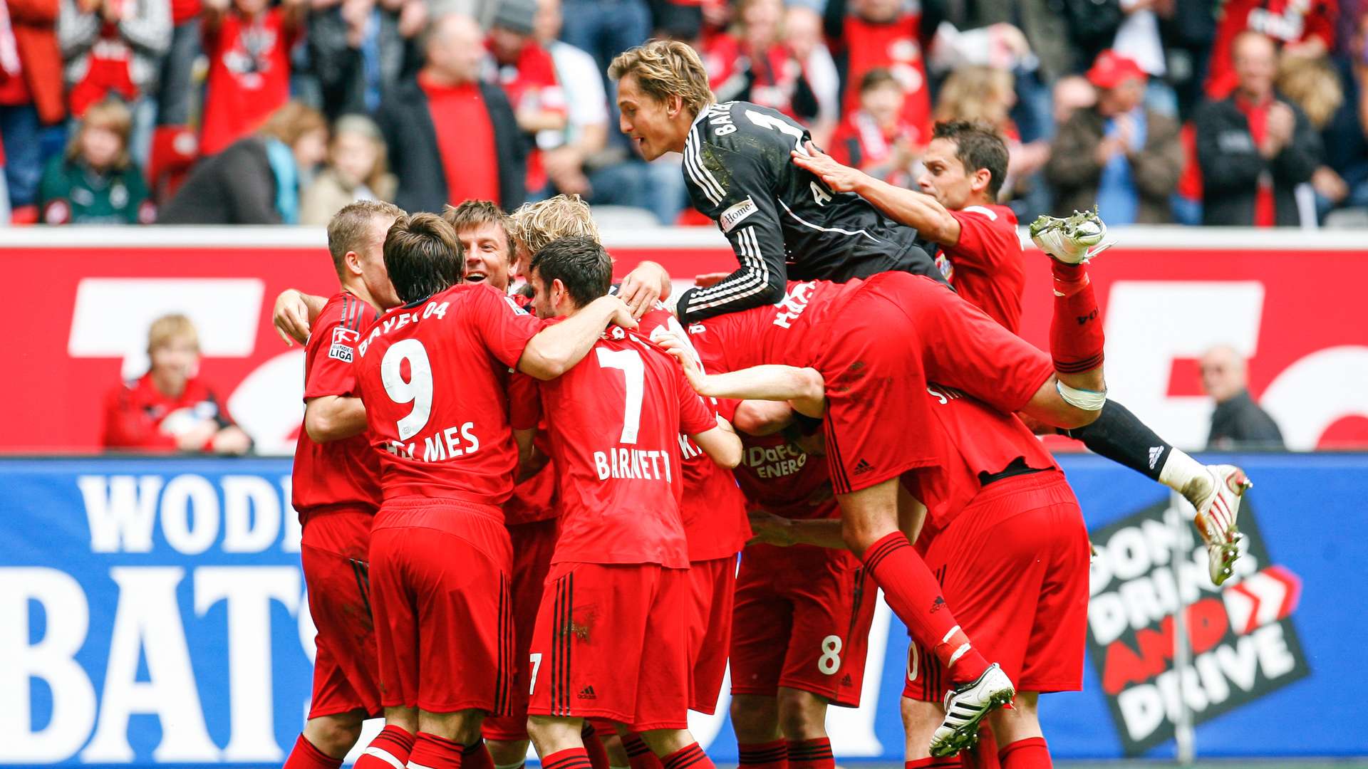 Werkself feiert das Tor