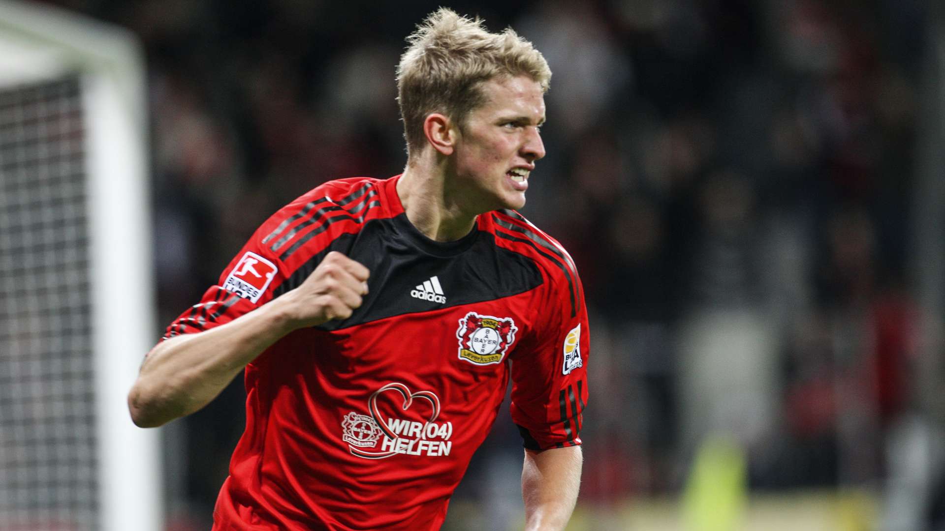 crop_20091106_Lars_Bender_1_Bundesligator.jpg