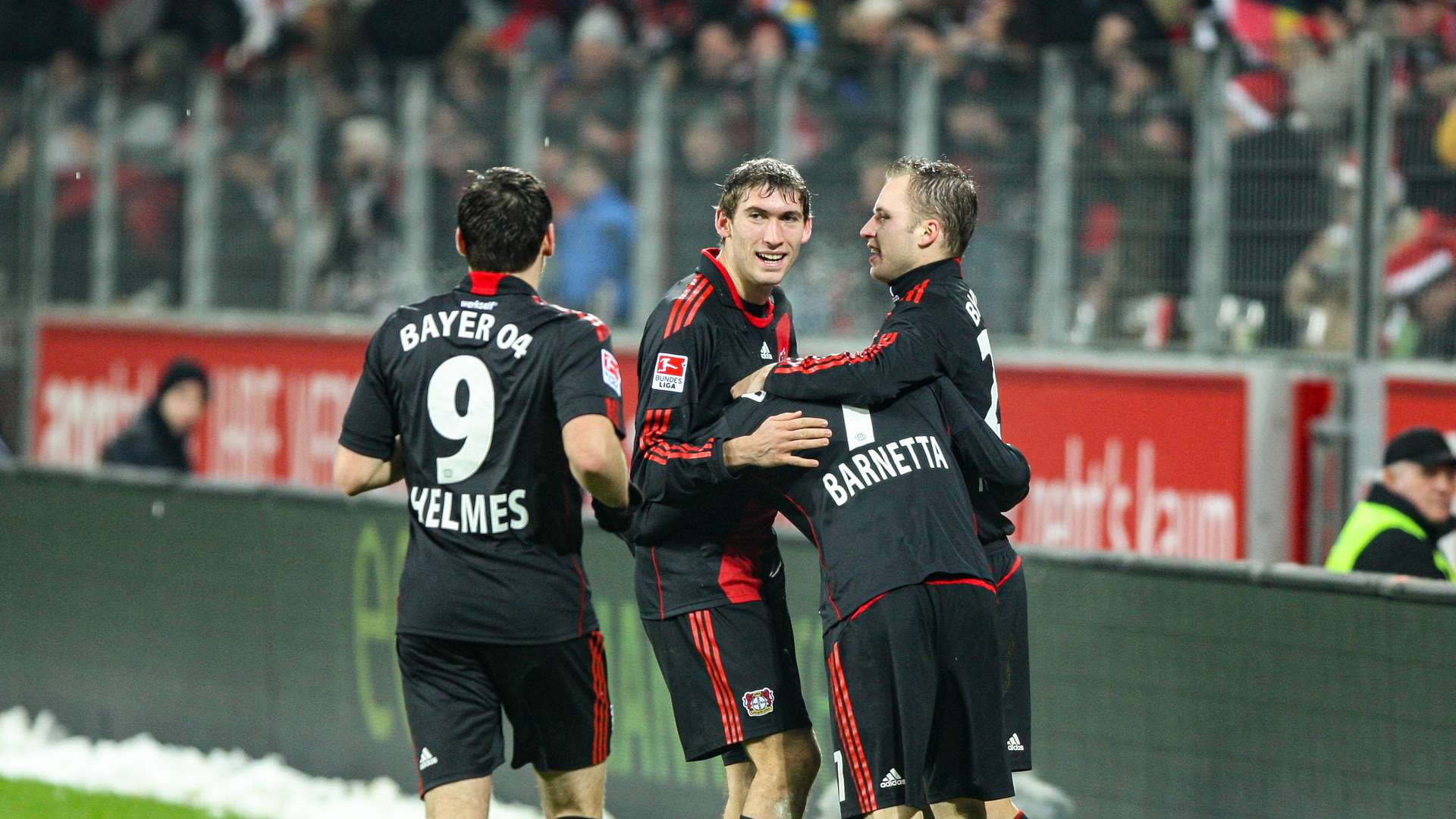 Patrick Helmes (9), Stefan Reinartz, Michal Kadlec und Tranquillo Barnetta