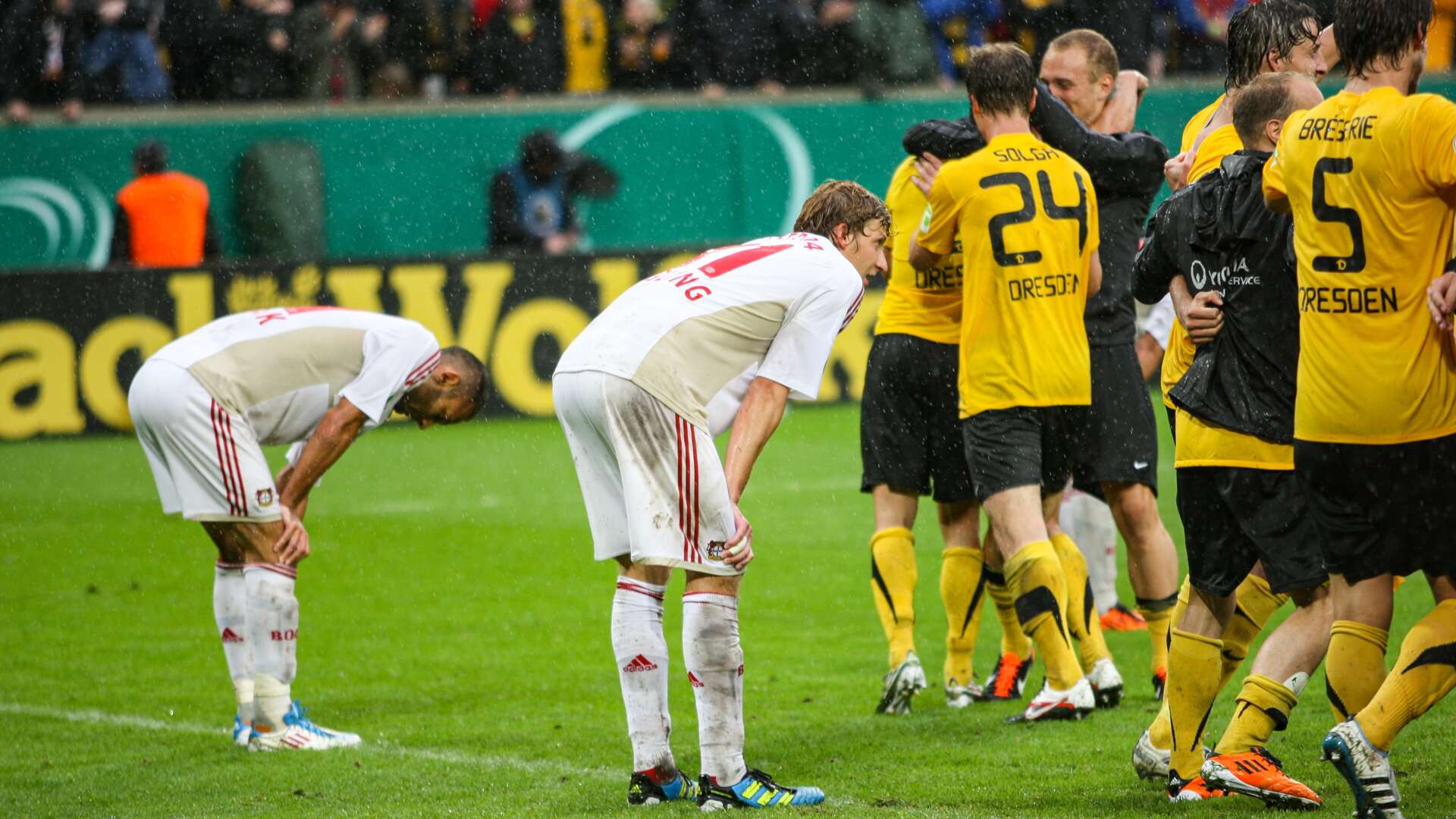 Werkself nach der Niederlage