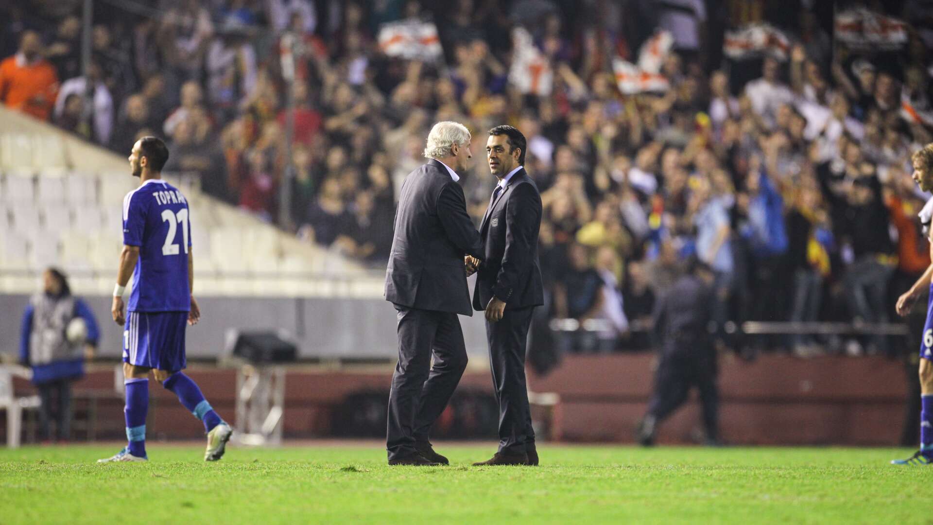 Rudi Völler und Trainer Robin Dutt