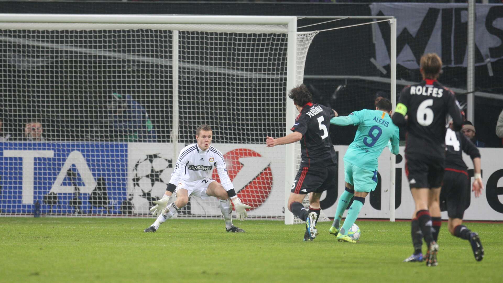 Manuel Friedrich und Bernd Leno