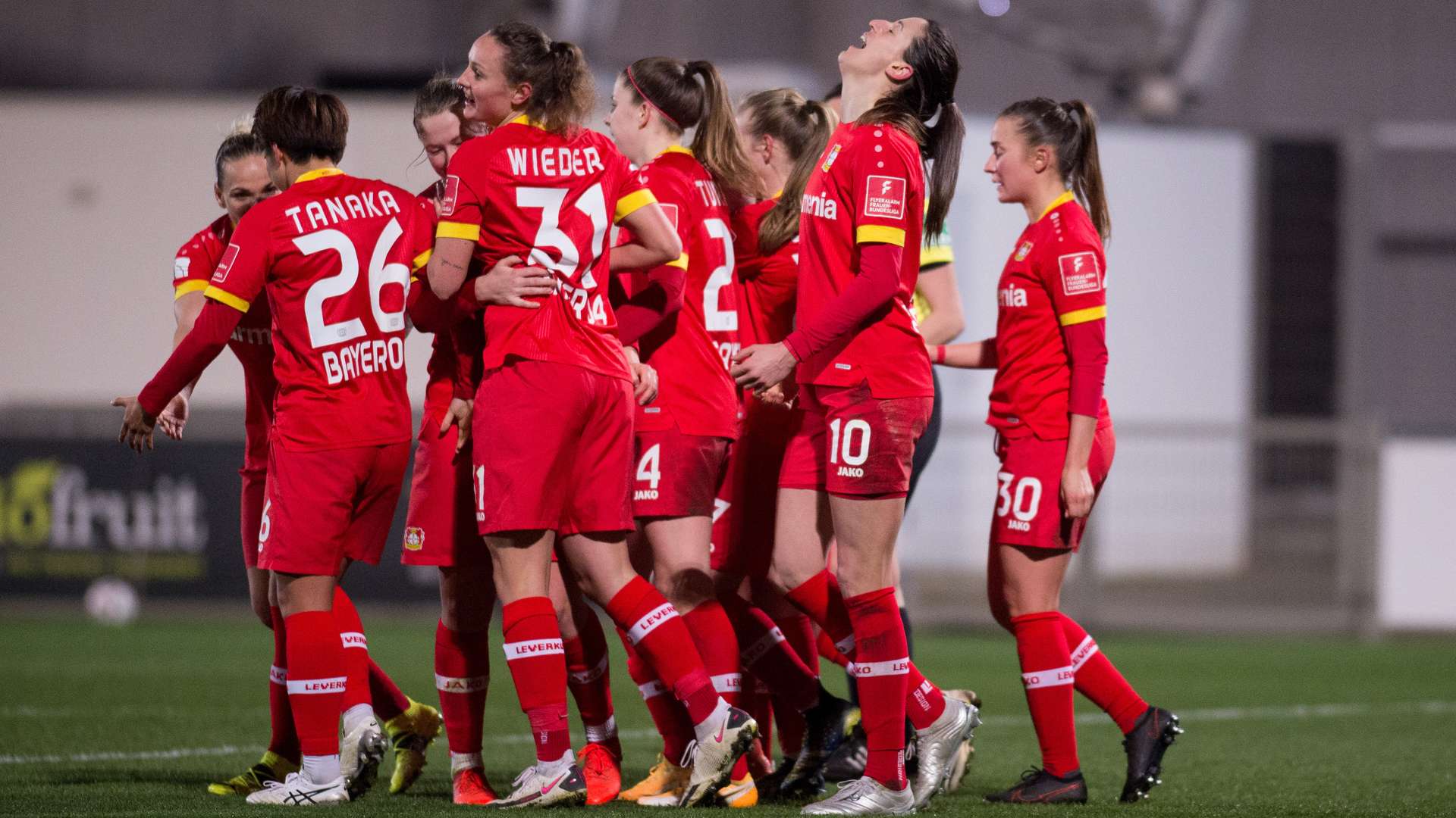 crop_20210305_NB_B04_Frauen_Potsdam_7567.jpg
