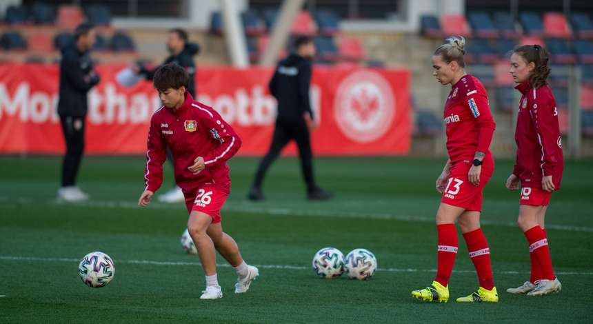 crop_20210326_NB_B04_Frauen_gegen_Frankfurt_8350.jpg