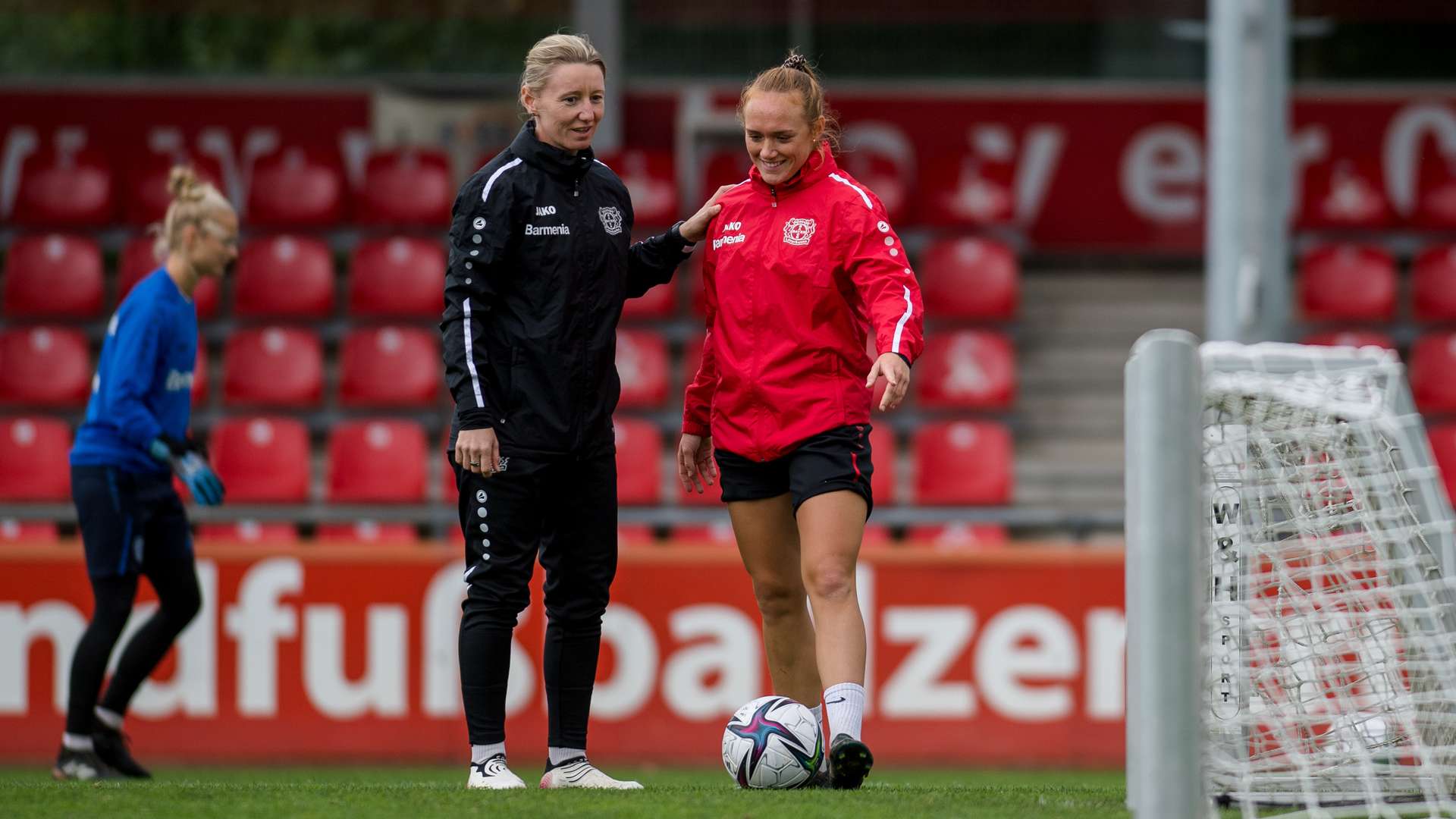 crop_20211006_NB_B04_Frauen_Training_22018.jpg