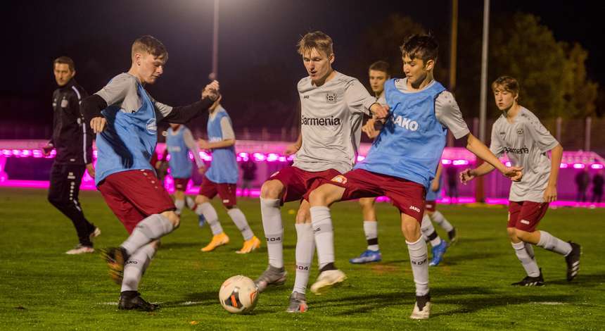 crop_20211006_NB_B04_Training_mit_Kiessling_Theil_und_Schari_21978.jpg