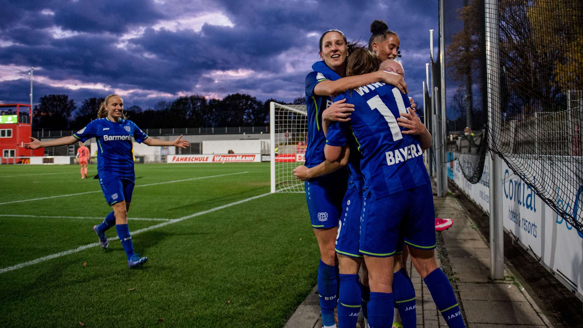 crop_20211031_NB_B04_gegen_Frauen_Hoffenheim_Frauen_24458.jpg