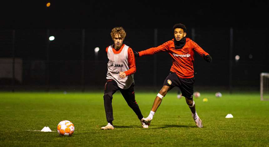 crop_20220111_JS_Training_U17_0098.jpg