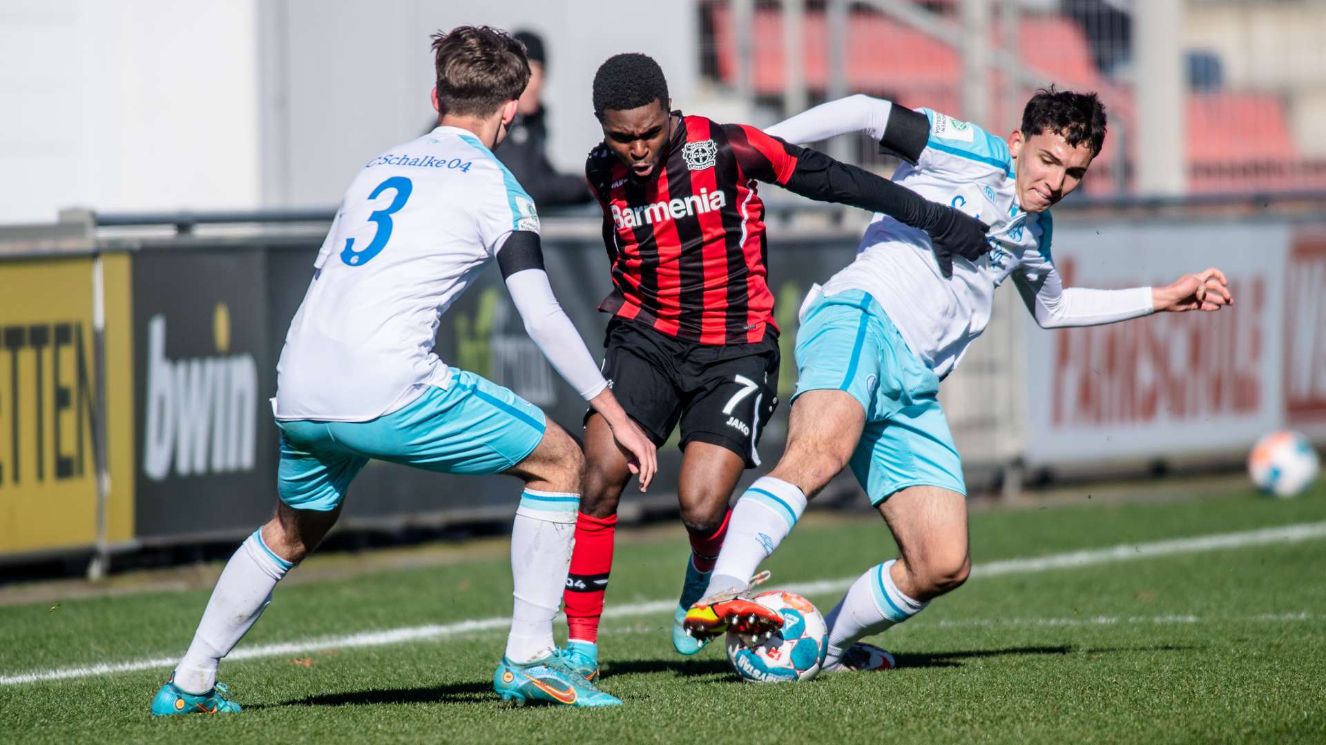 crop_20220227_NB_U17_B04_vs_U17_Schalke_29055.jpg