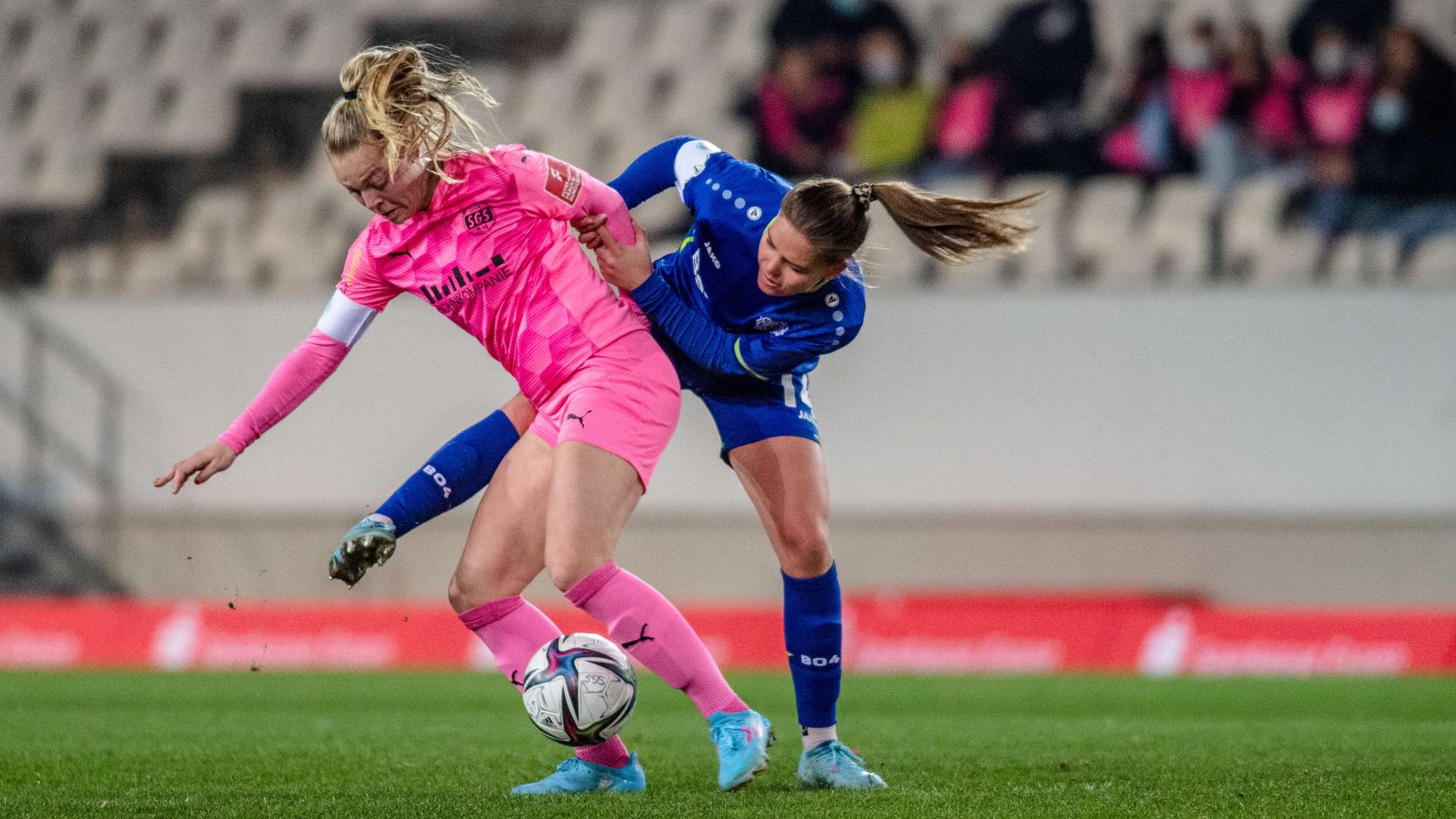 crop_20220301_NB_DFB_Pokal_Frauen_B04_vs_Essen_Frauen_29139.jpg