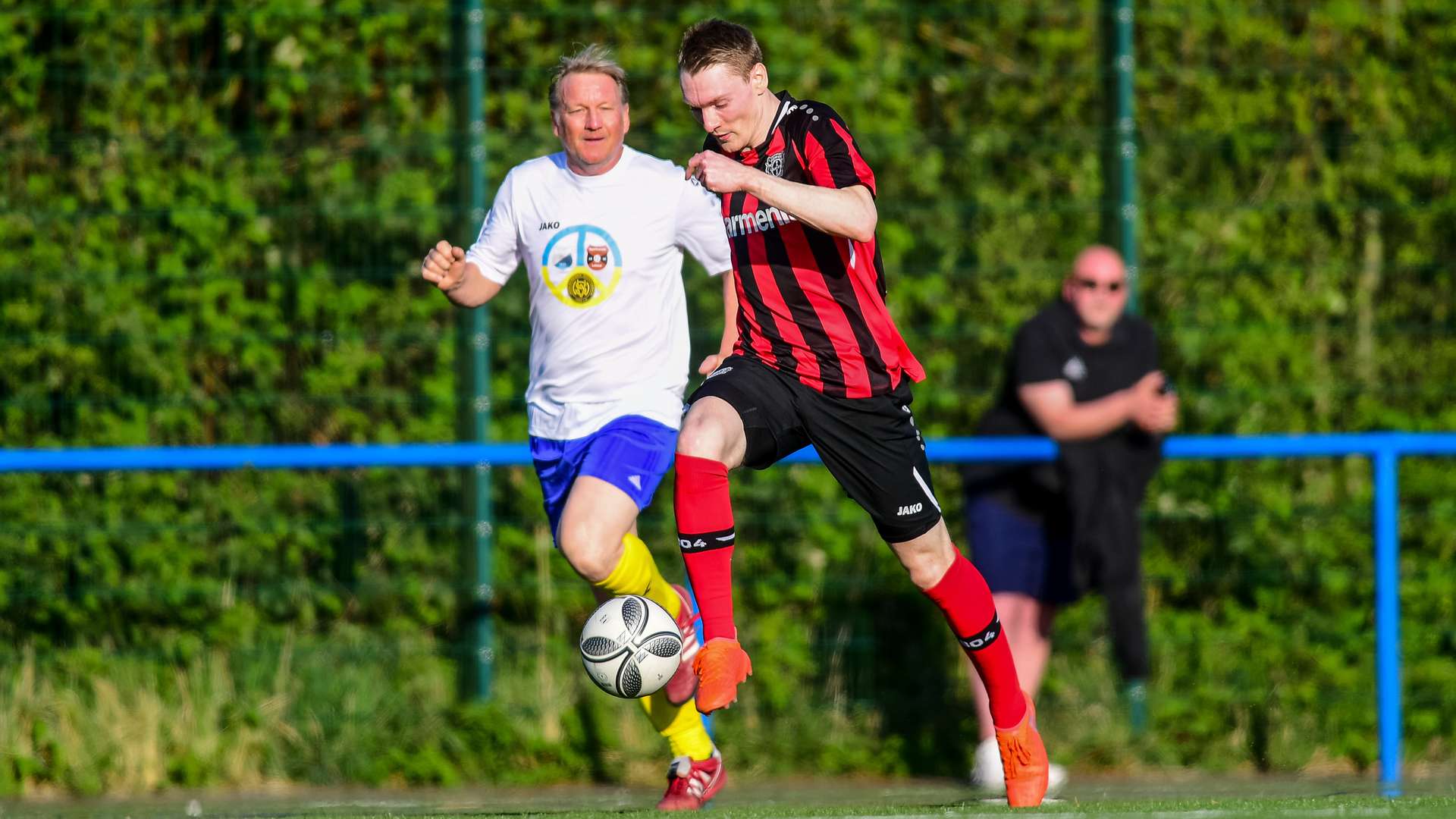 crop_20220420_NB_Benefitz_Event_B04_Traditionalmannschaft_vs_Stadtazswahl_Lohmar_34805.jpg