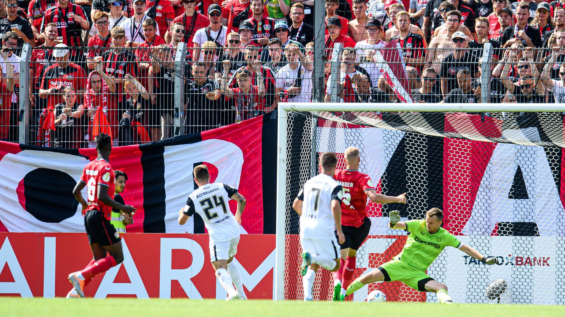 Werkself Nachdreher Zu #ELVB04: Früher Redebedarf | Bayer04.de