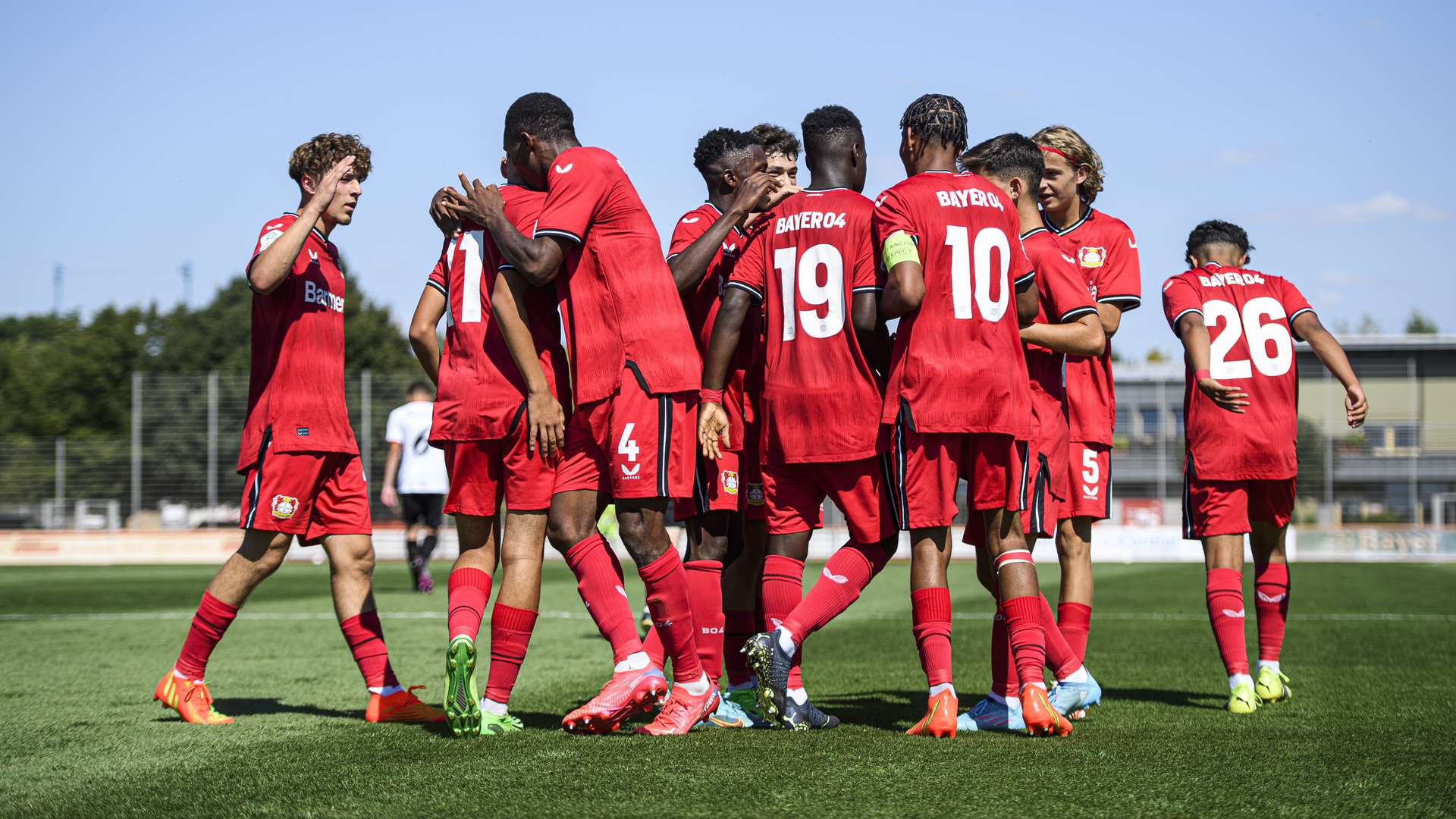 Nachwuchs: U17 Startet Mit Heim-Derby In Sonderspielrunde | Bayer04.de