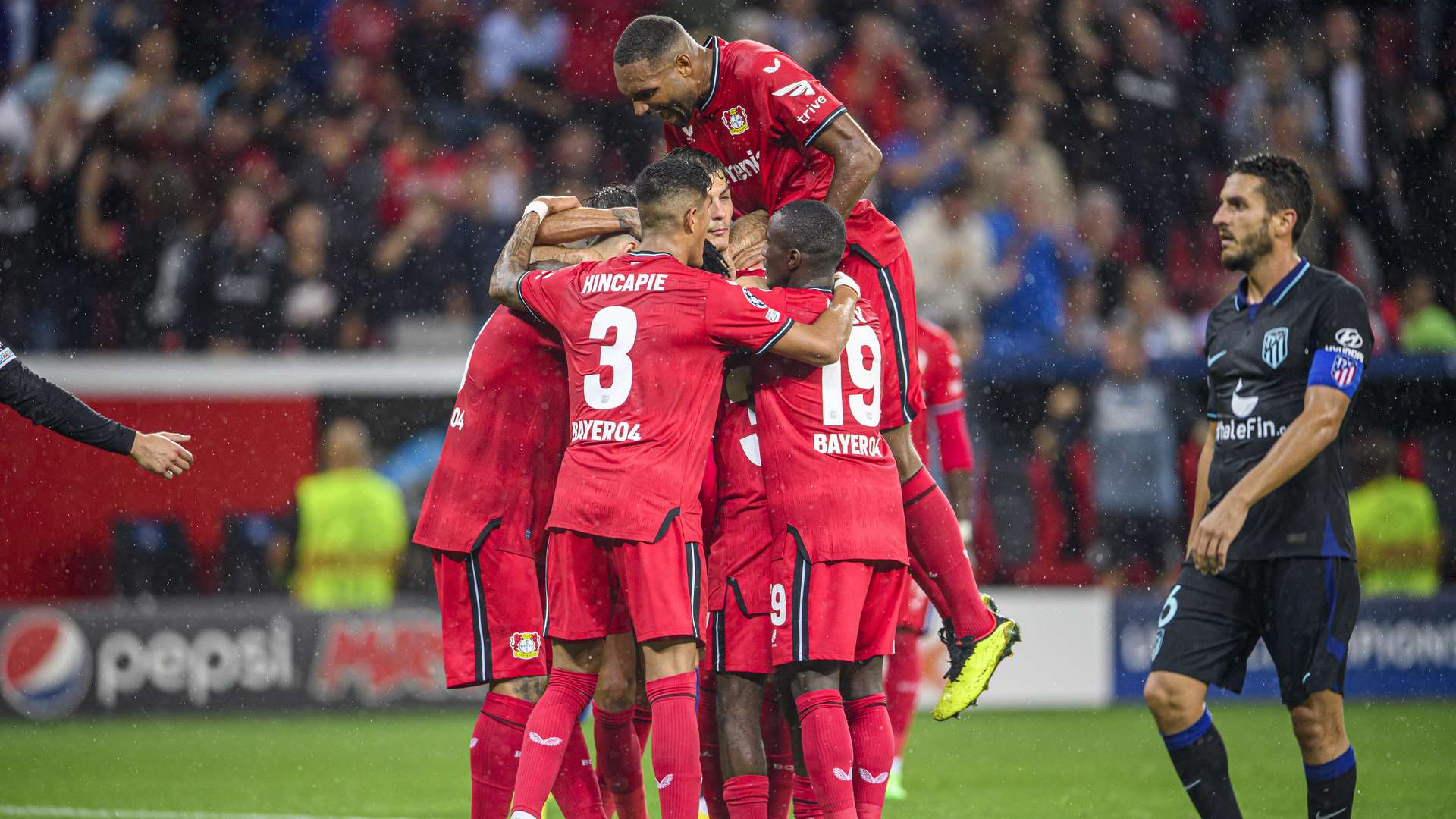 Bayer 04 vs. Atletico Madrid (2022/23)