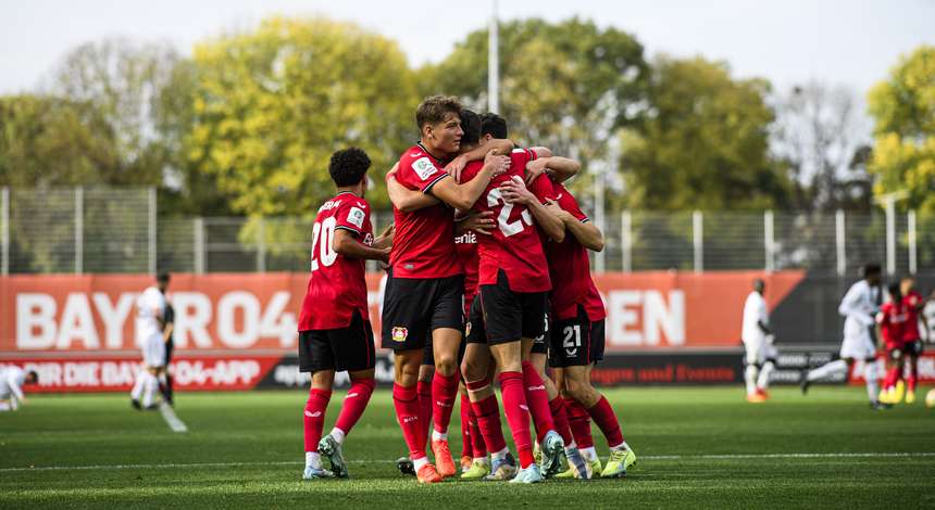 crop_20221029_FS_U19vsBMG_47346.jpg