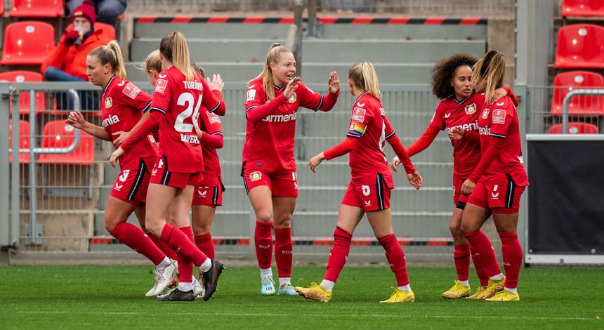 crop_20221204_B04_Frauen_gegen_Potsdam_Frauen_58446.jpg