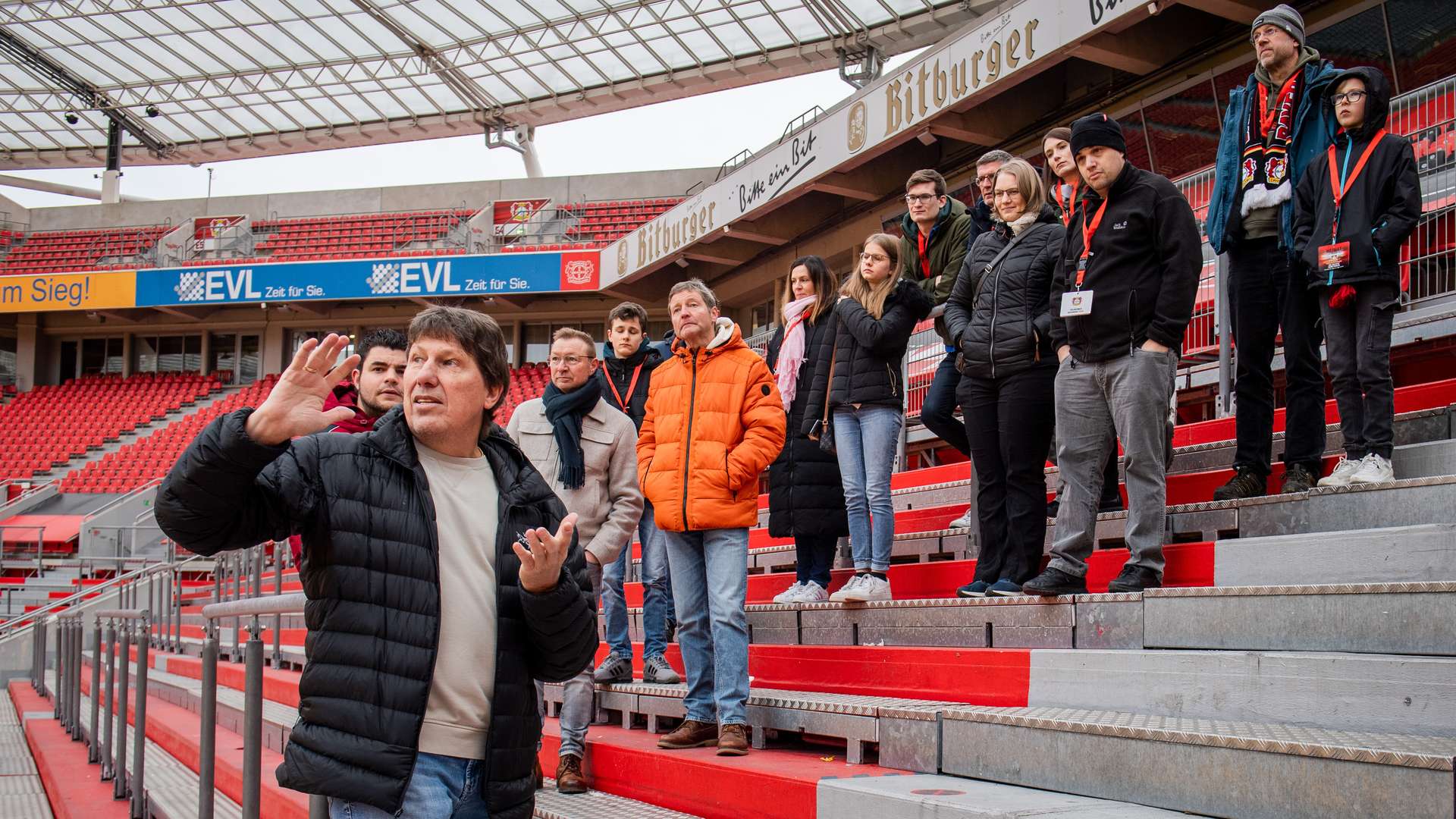 Rüdiger Vollborn guides fans through the BayArena