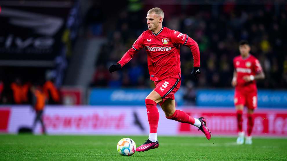 Abschied von Bayer 04 Mitchel Bakker wechselt zu Atalanta Bergamo