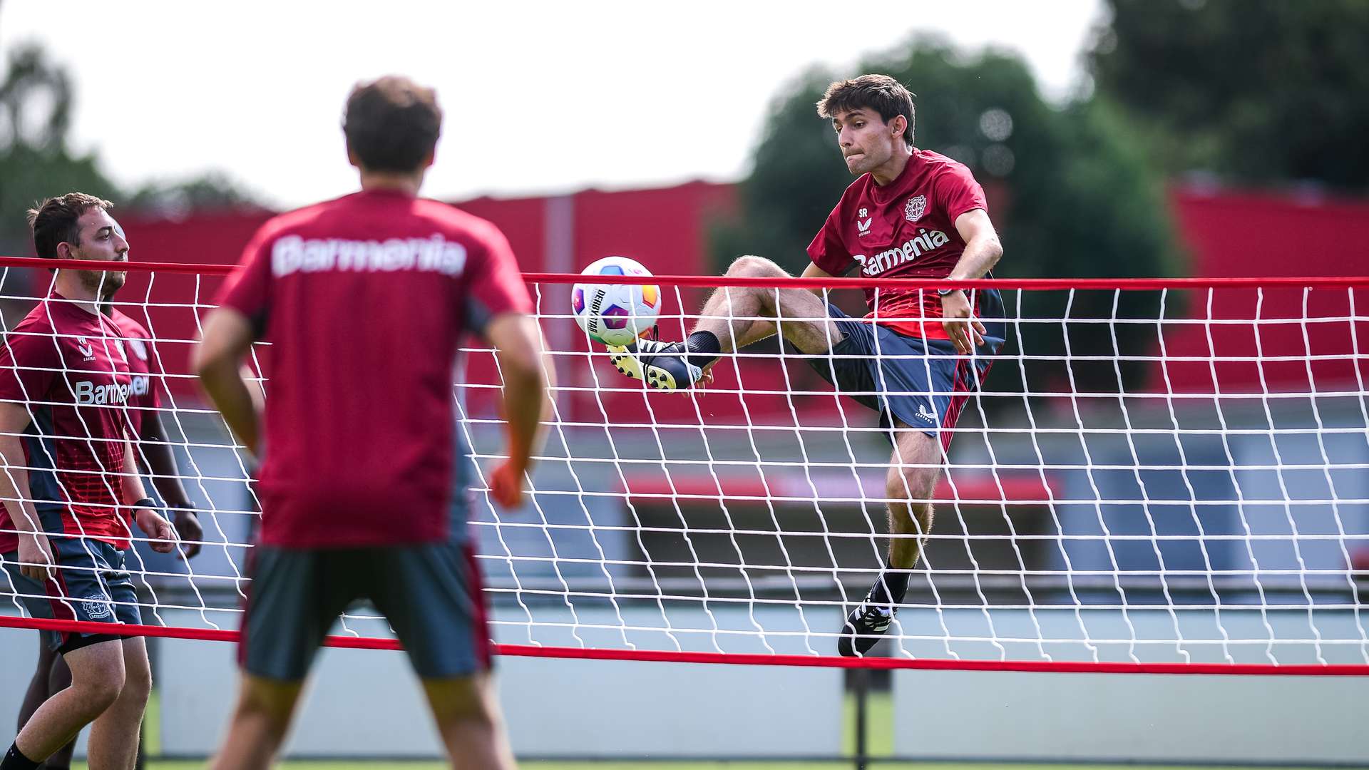 crop_20230726_NB_U17_Trainingslage_Fussball_Tennis_91577.jpg