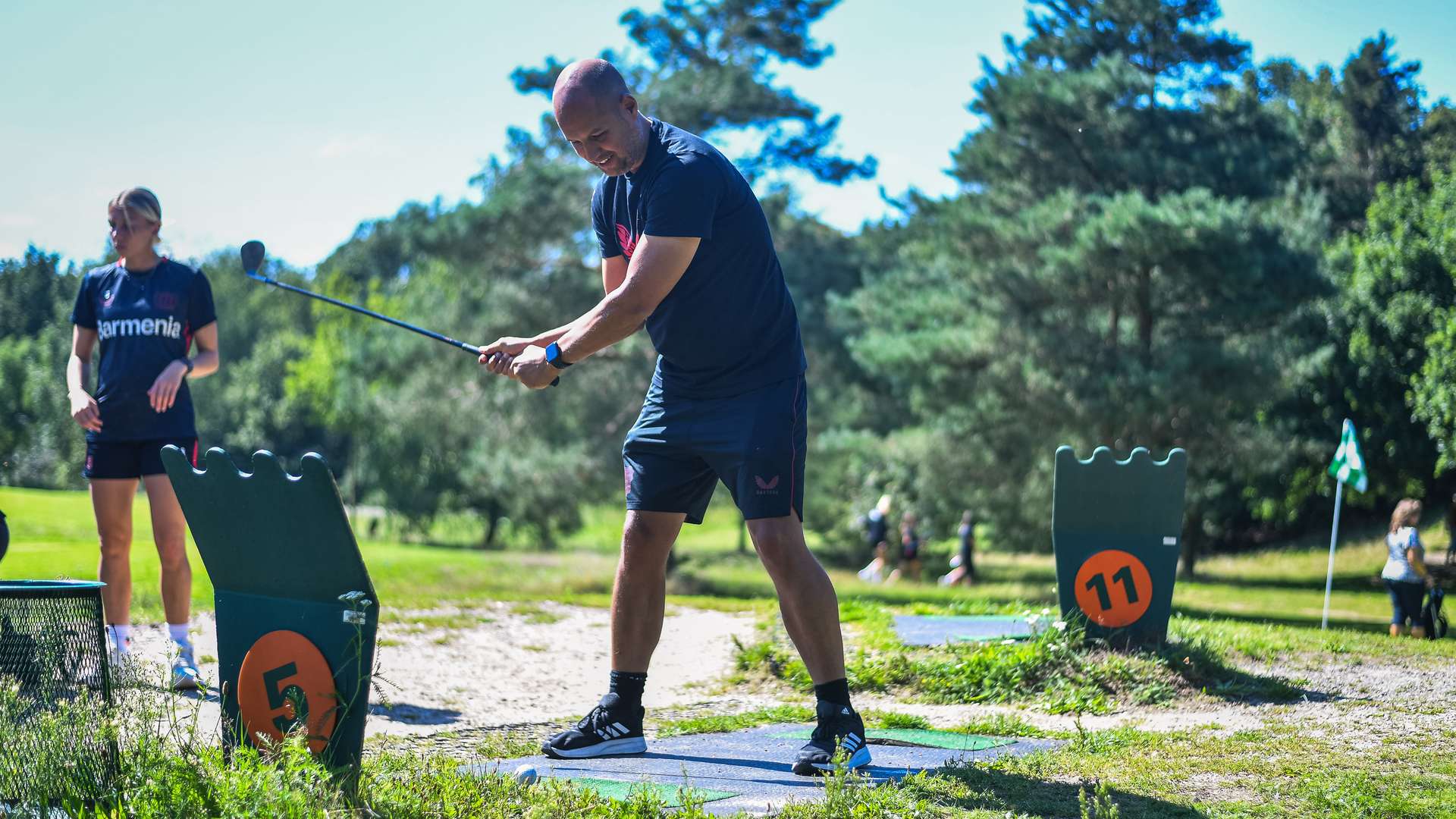 Robert de Pauw mit Golfschläger