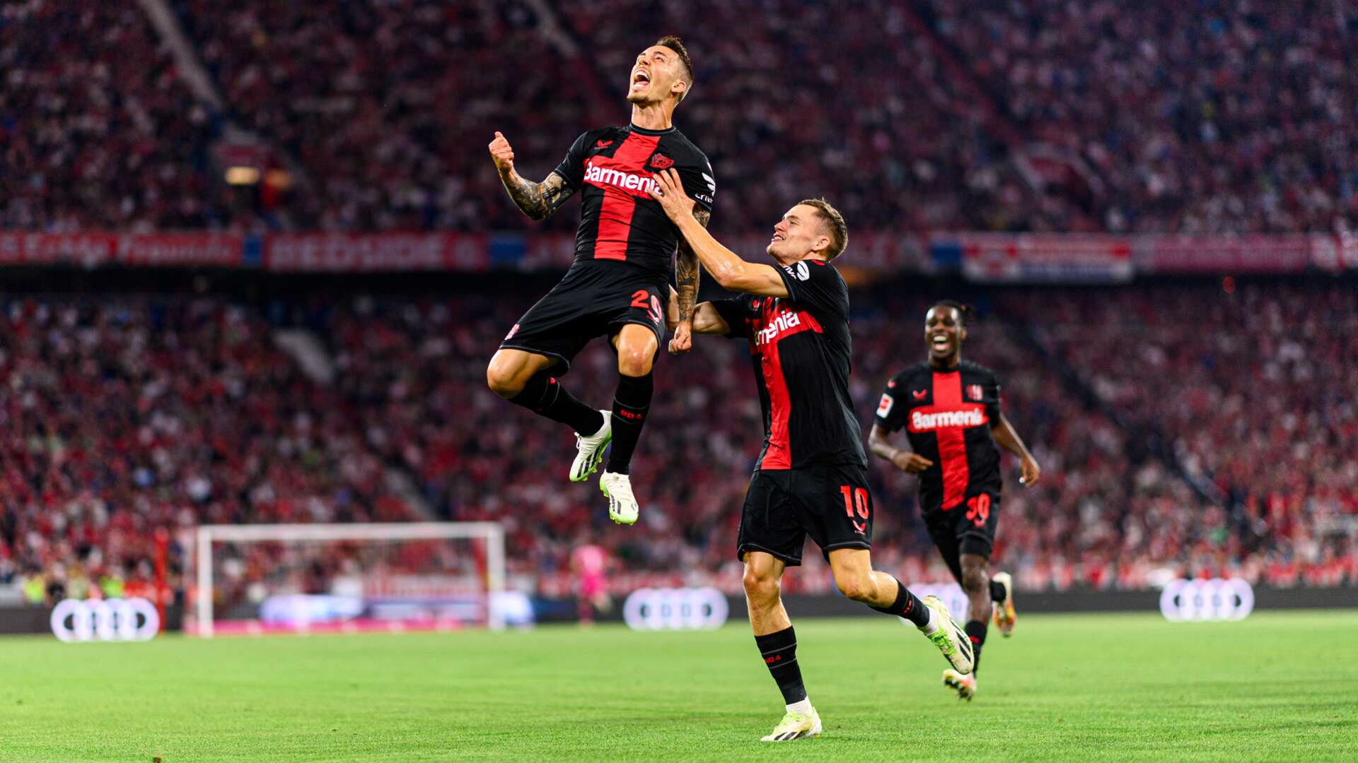Alejandro Grimaldo und Florian Wirtz