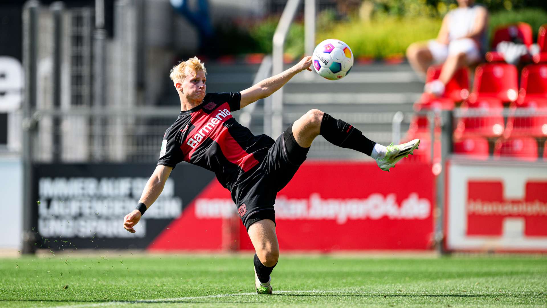 Nachwuchs U19 und U17 wollen Trend fortsetzen Bayer04.de