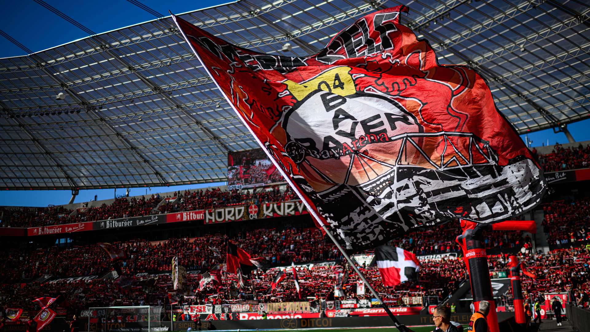 Fans in der BayArena