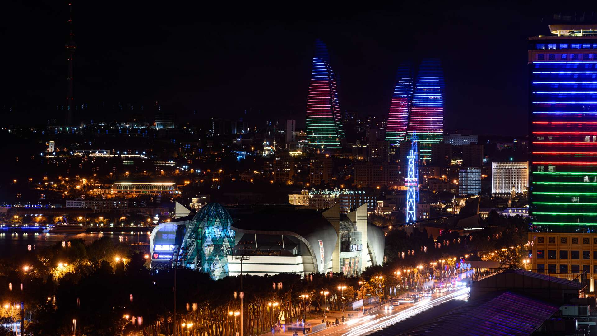 Baku bei Nacht