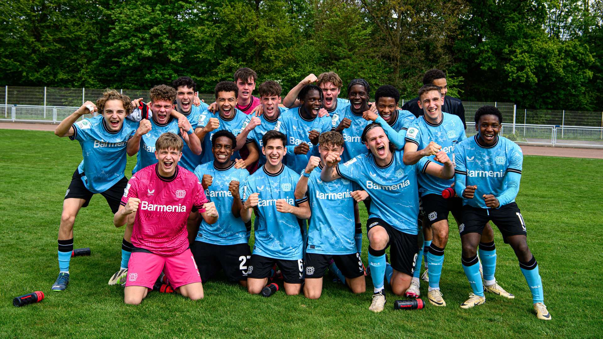 U17 ist ungeschlagener Meister der B-Junioren-Bundesliga West