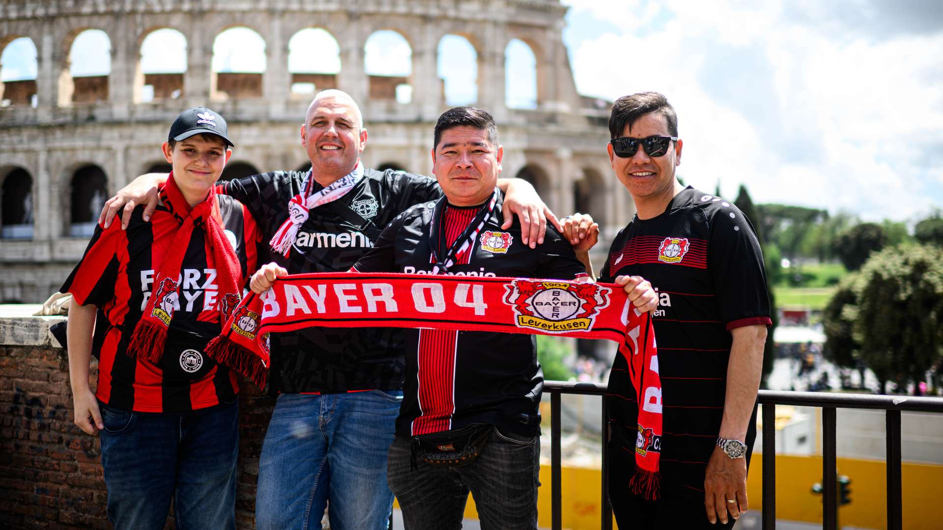 Bayer 04-Fans in Rom