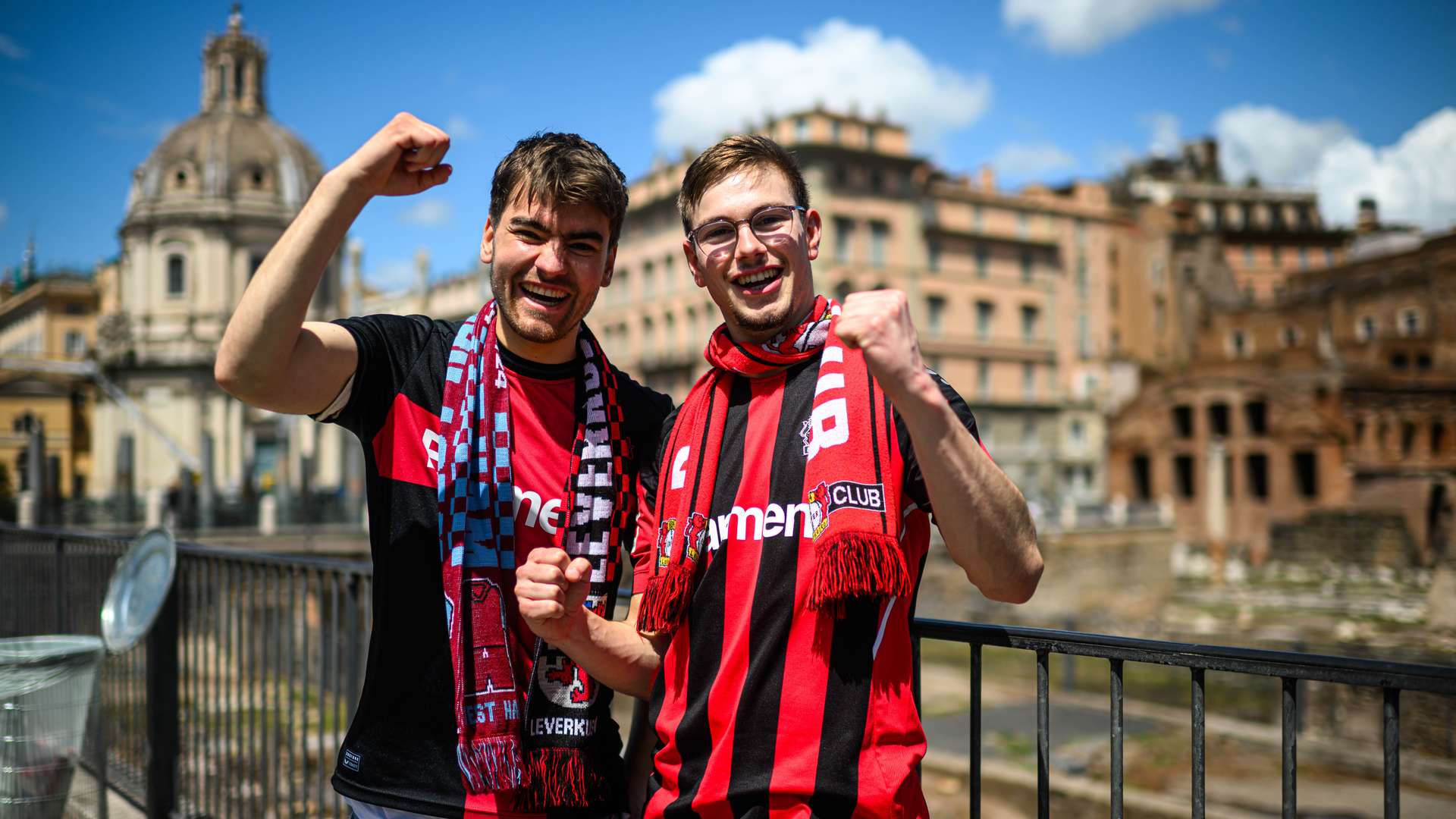 Bayer 04-Fans in Rom