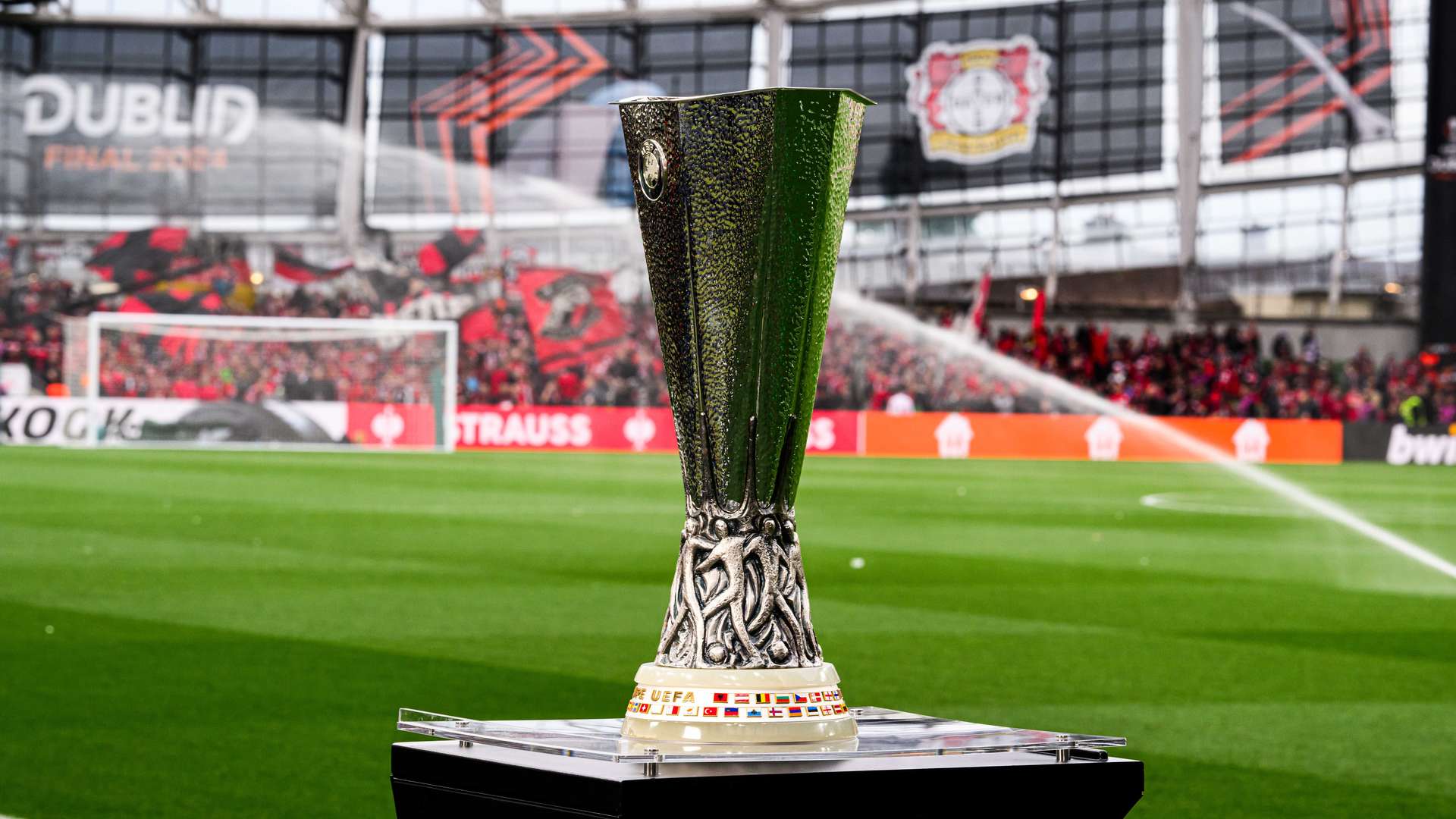 Die Trophäe der UEFA Europa League