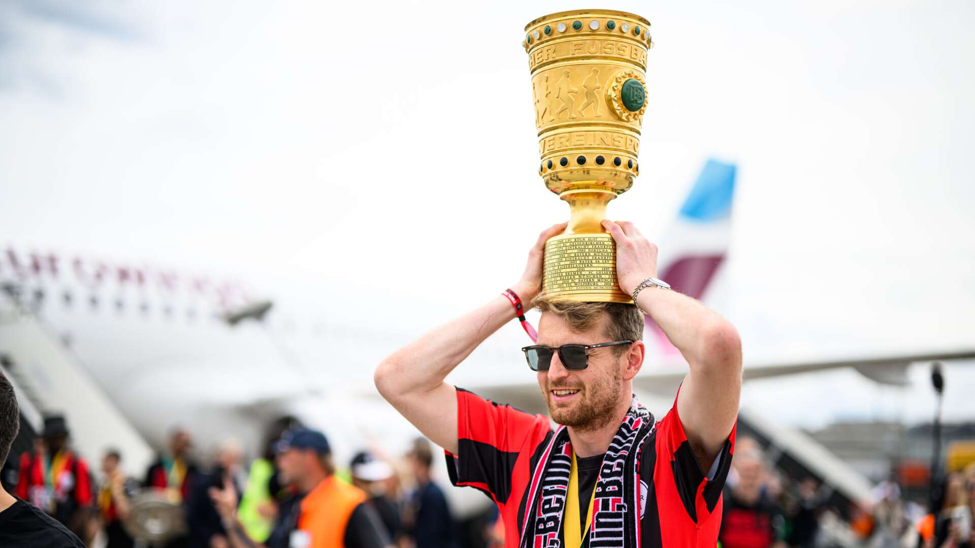 Lukas Hradecky
