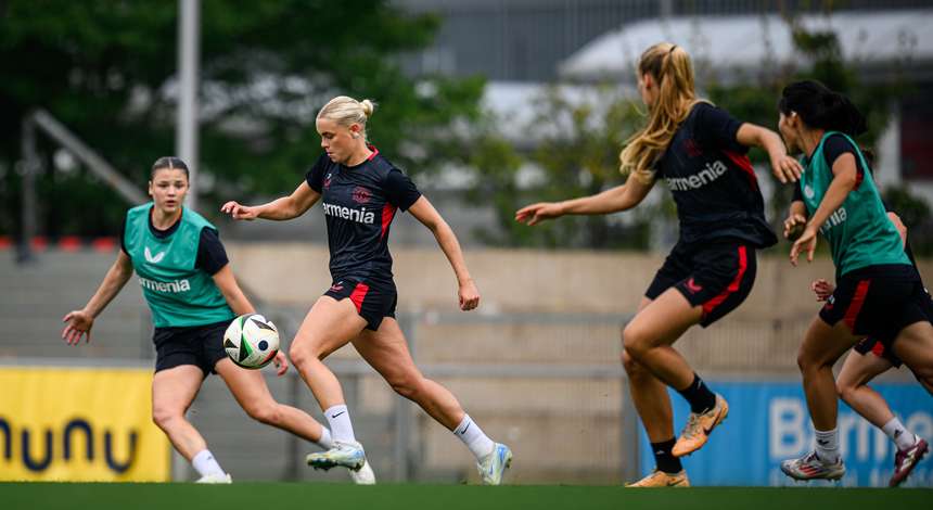 [Bild: crop_20240906_NB_B04_Frauen_Training_146...7860_M.jpg]