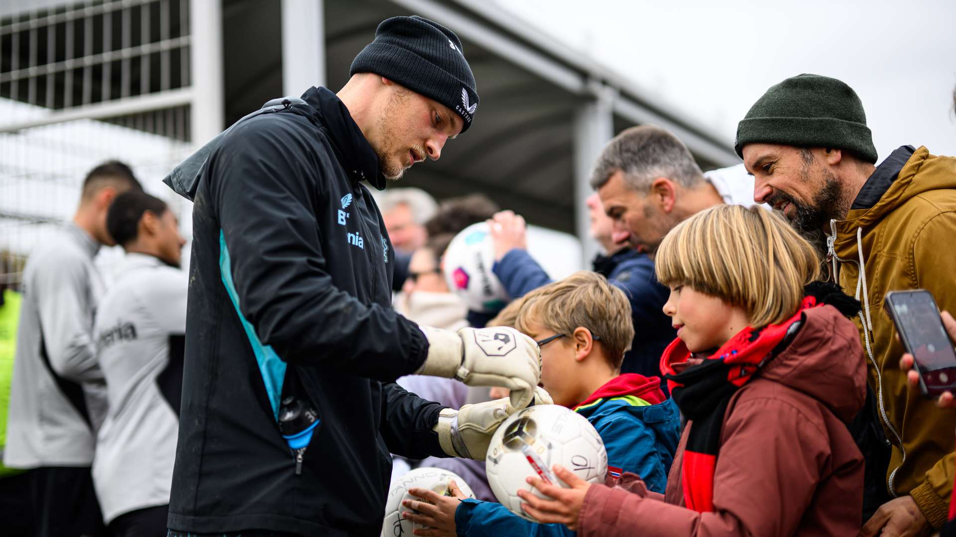 Niklas Lomb bei den Fans