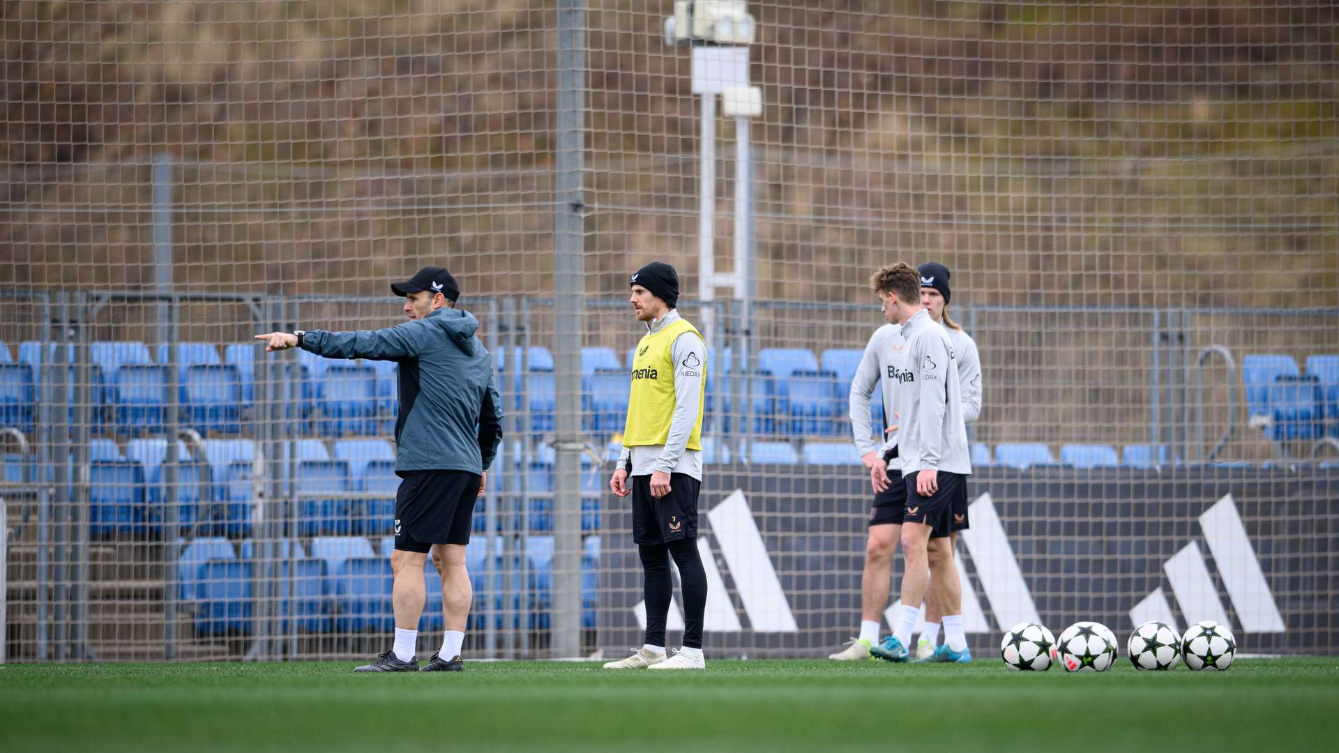 crop_20250122_NB_CL_B04_Training_Real_Madrid_185161.jpg