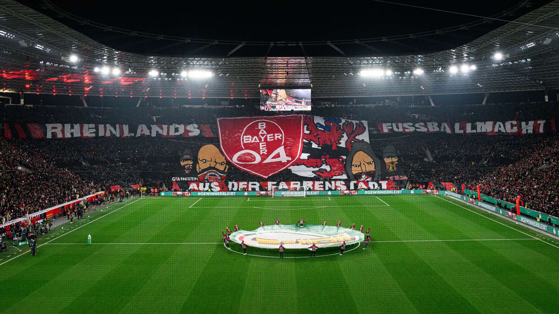 Choreo der Bayer 04-Fans