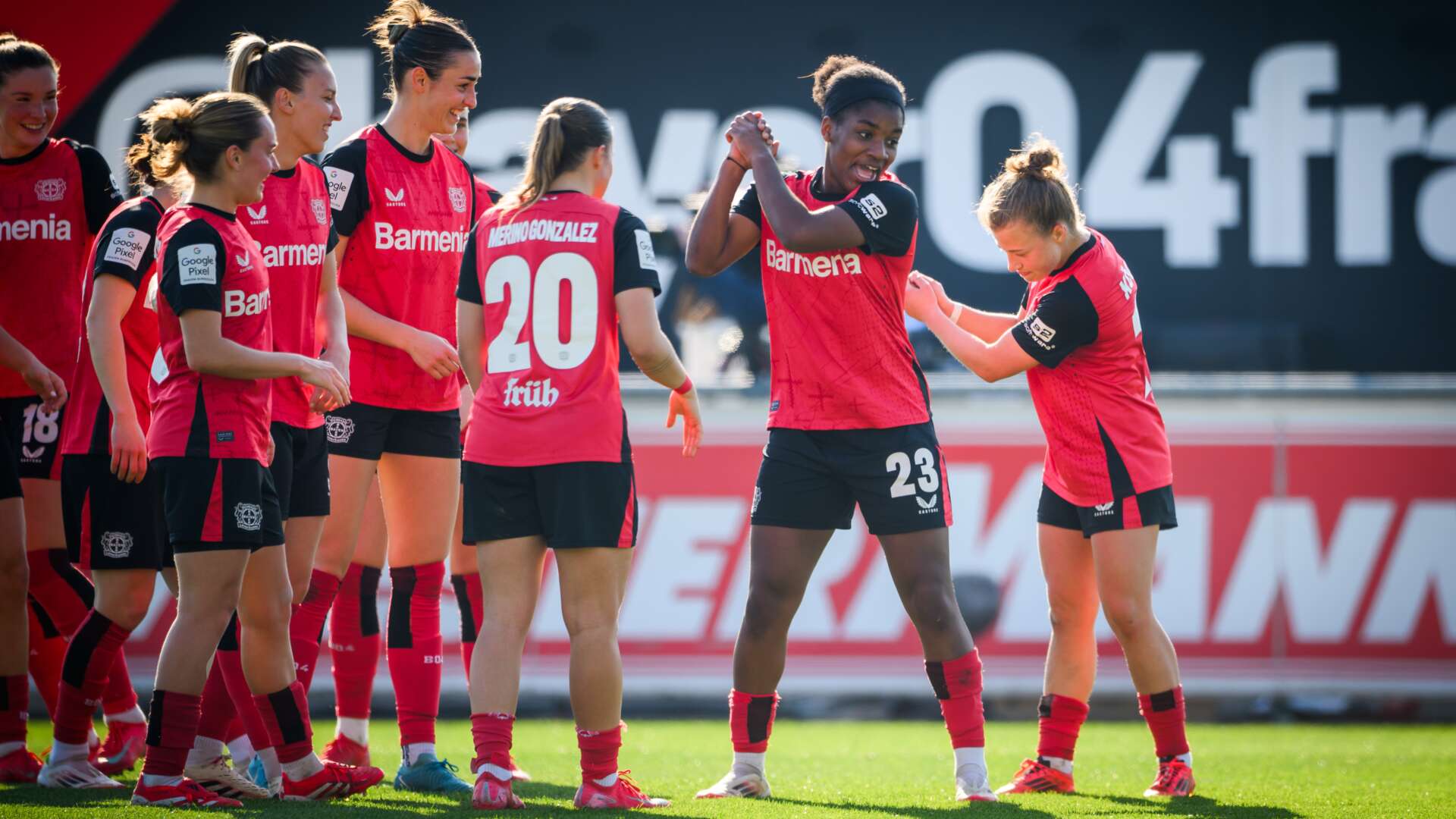 Jubel über den Kantersieg gegen Bremen