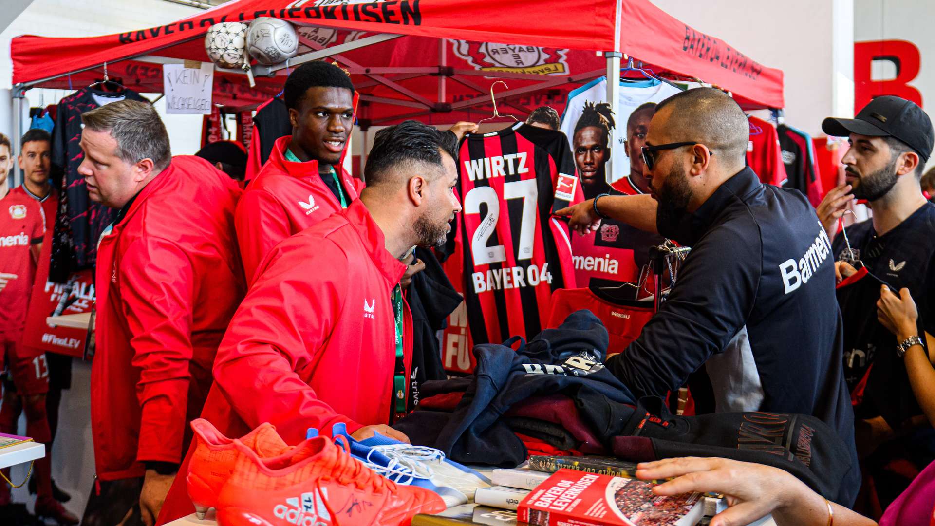 Fan-Trödel von Bayer 04