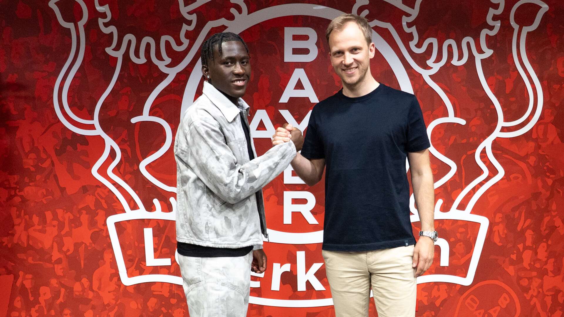 Osman Turay und Kim Falkenberg