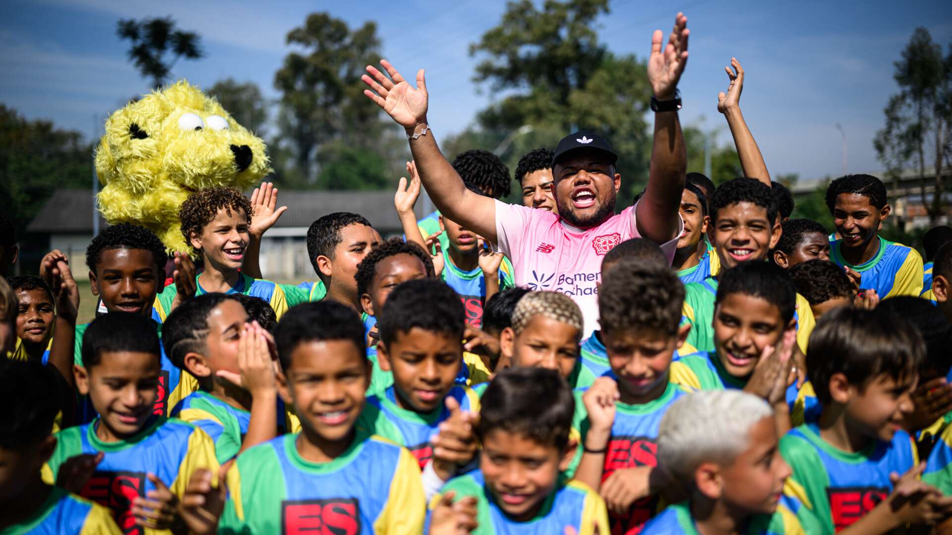 Besuch Fußballschule Bayer AG