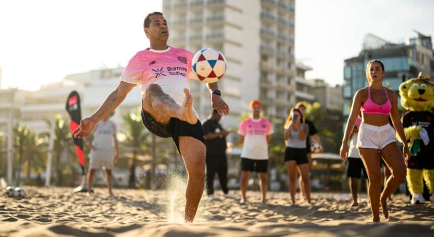 Footvolley am Ipanema Strand