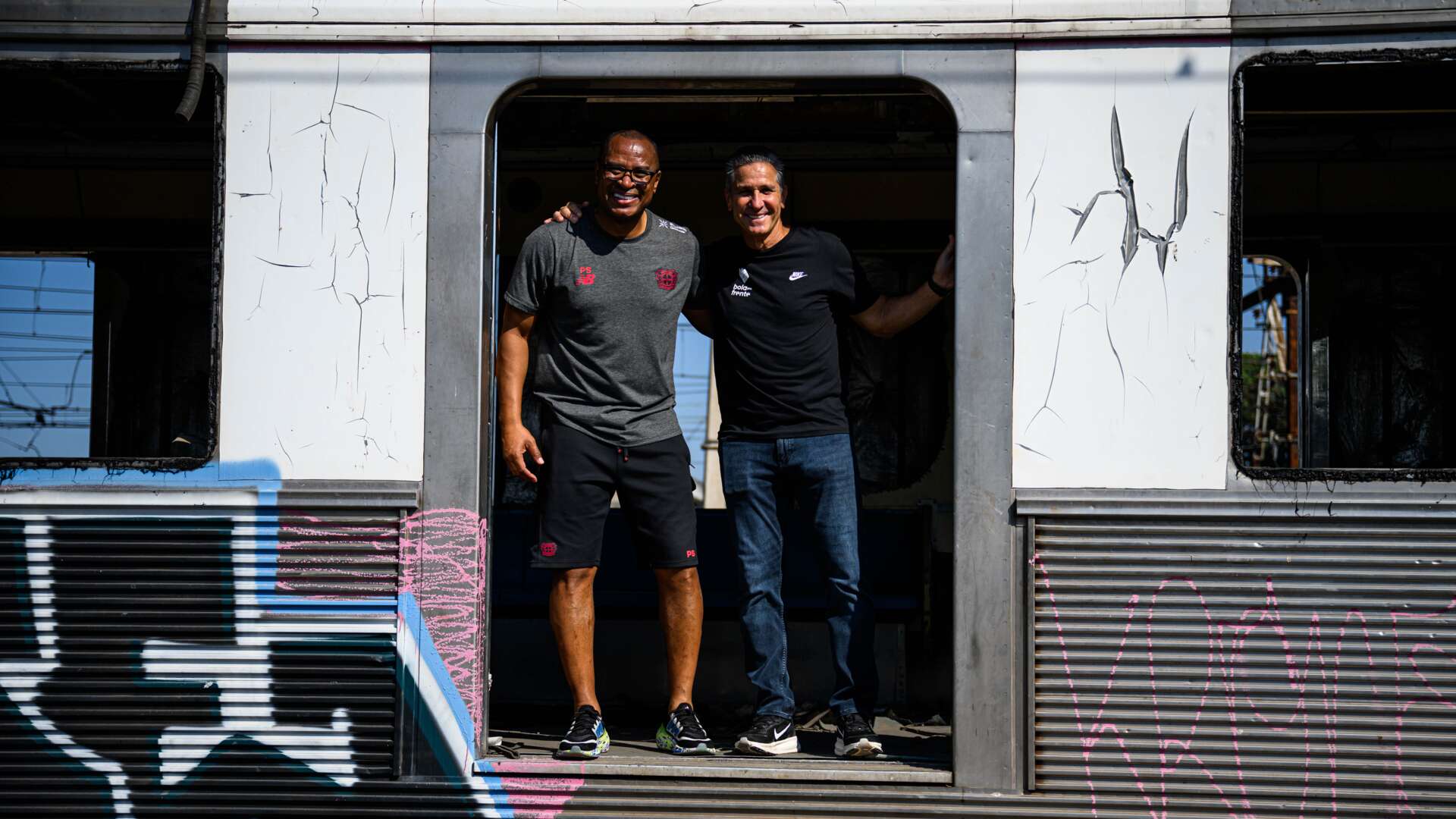 Sergio und Jorginho im Zug