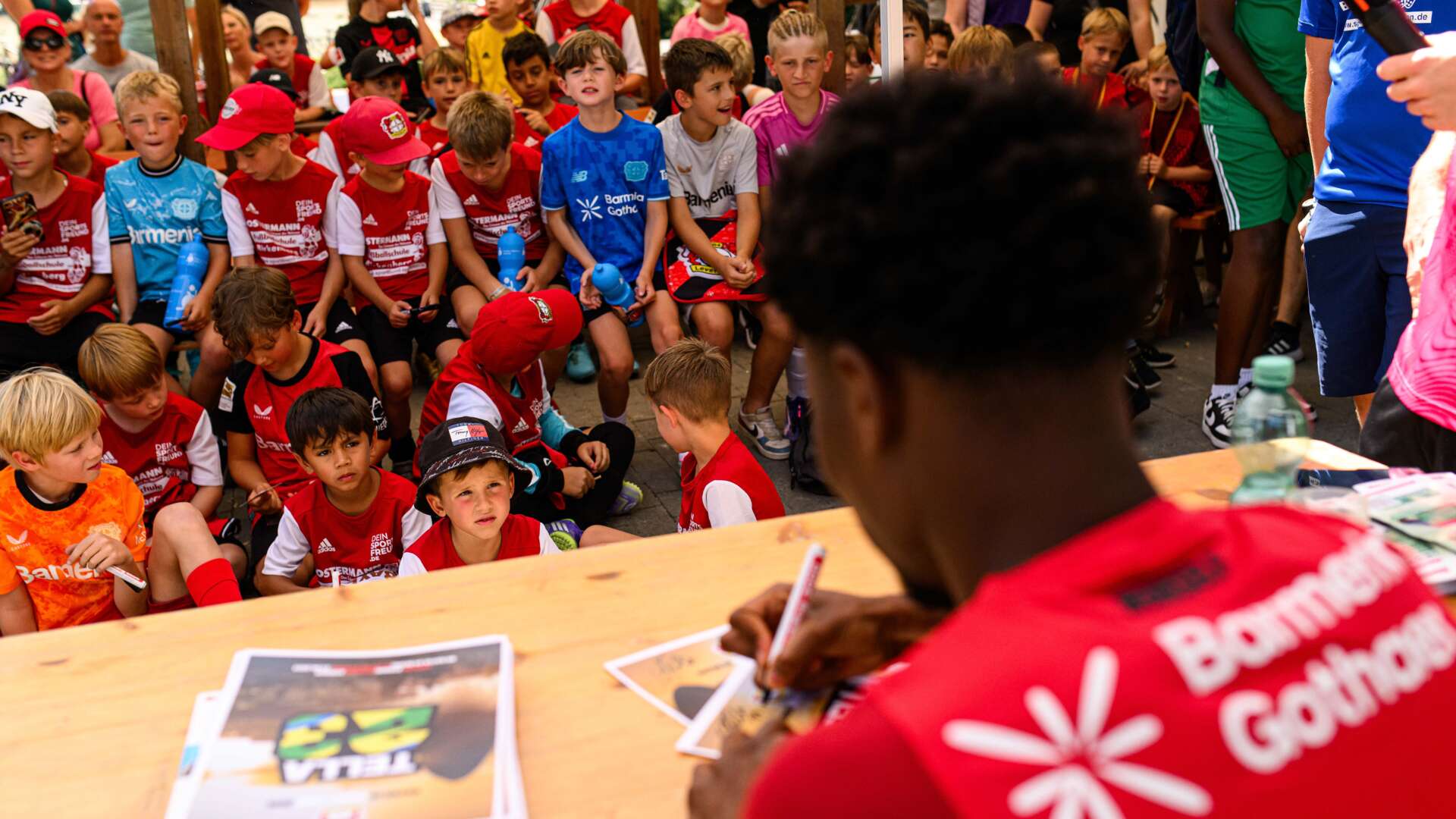 Nathan Tella bei der Fußballschule Birkenberg