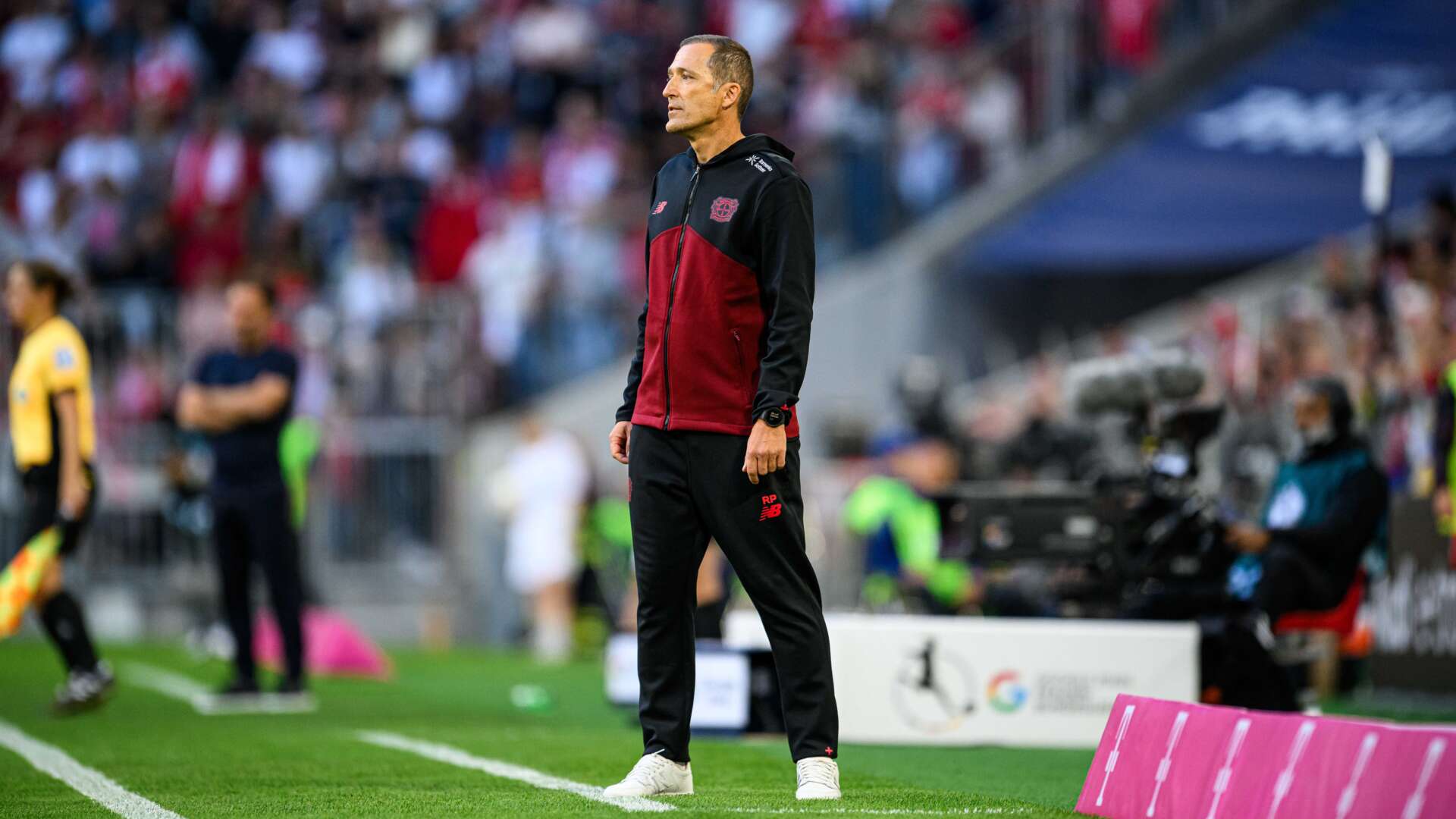 FC Bayern vs. Bayer 04