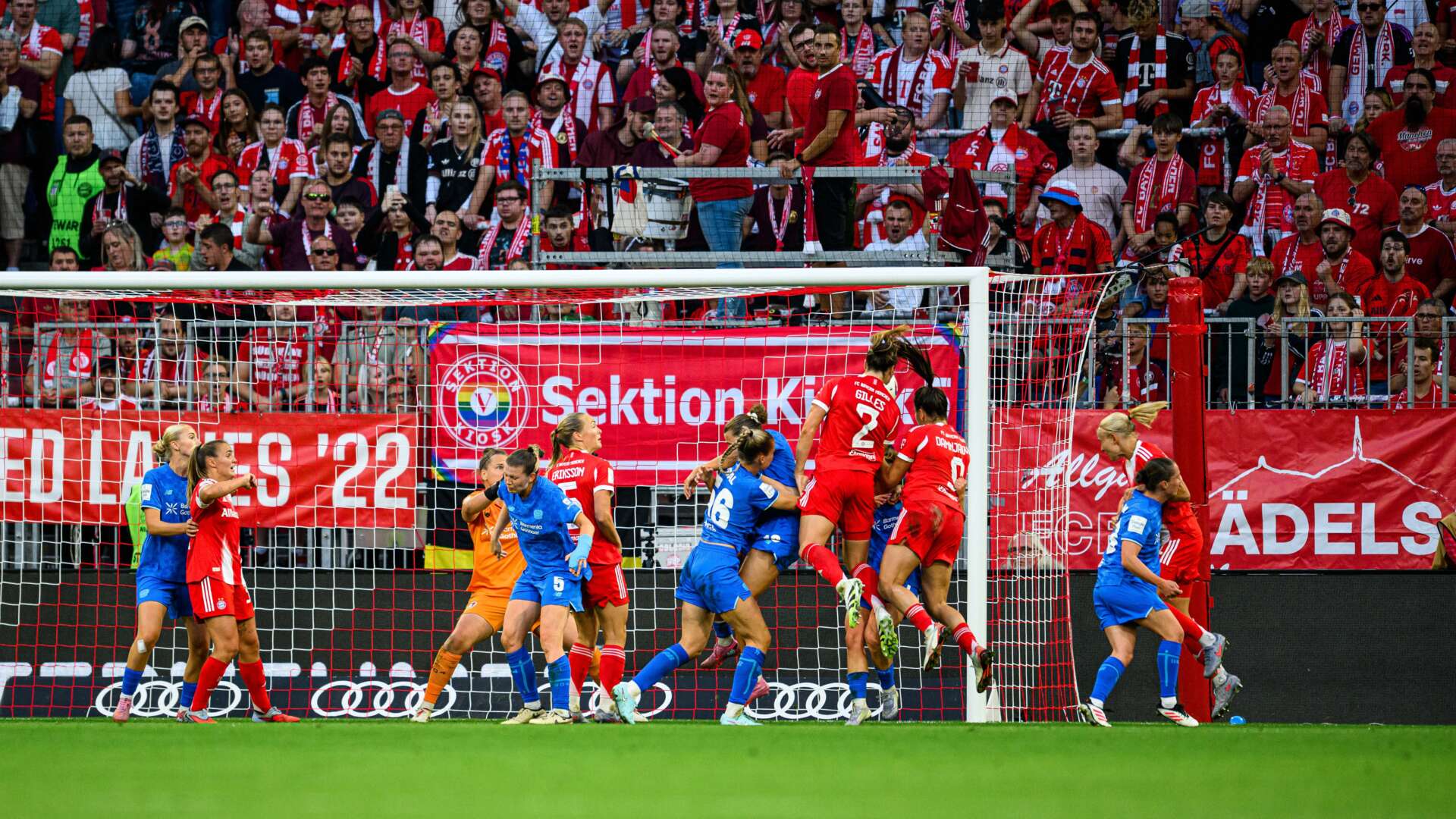 FC Bayern vs. Bayer 04