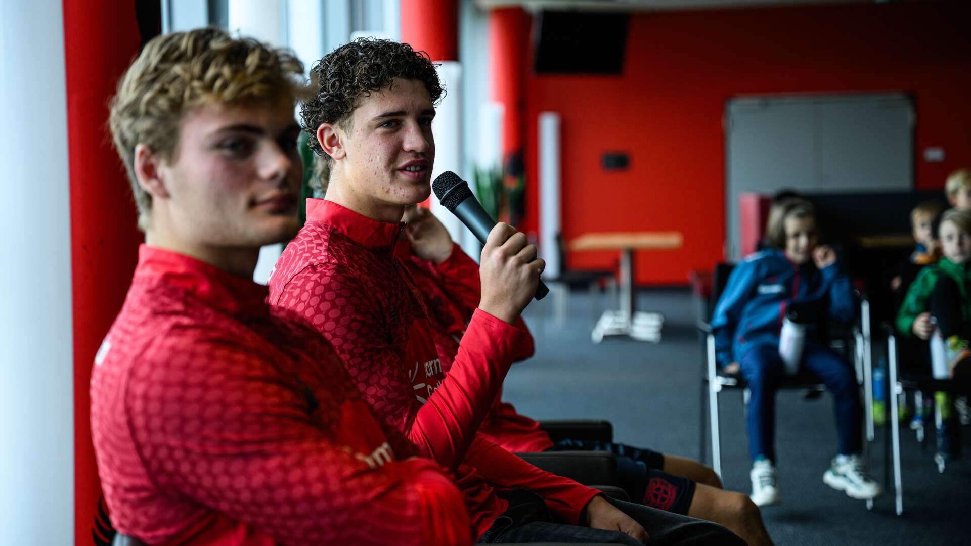 Hawighorst (l.) vor Berghoff beim Meet & Greet