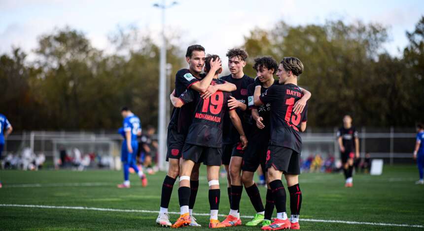 U17 bejubelt Erfolg gegen Wuppertal