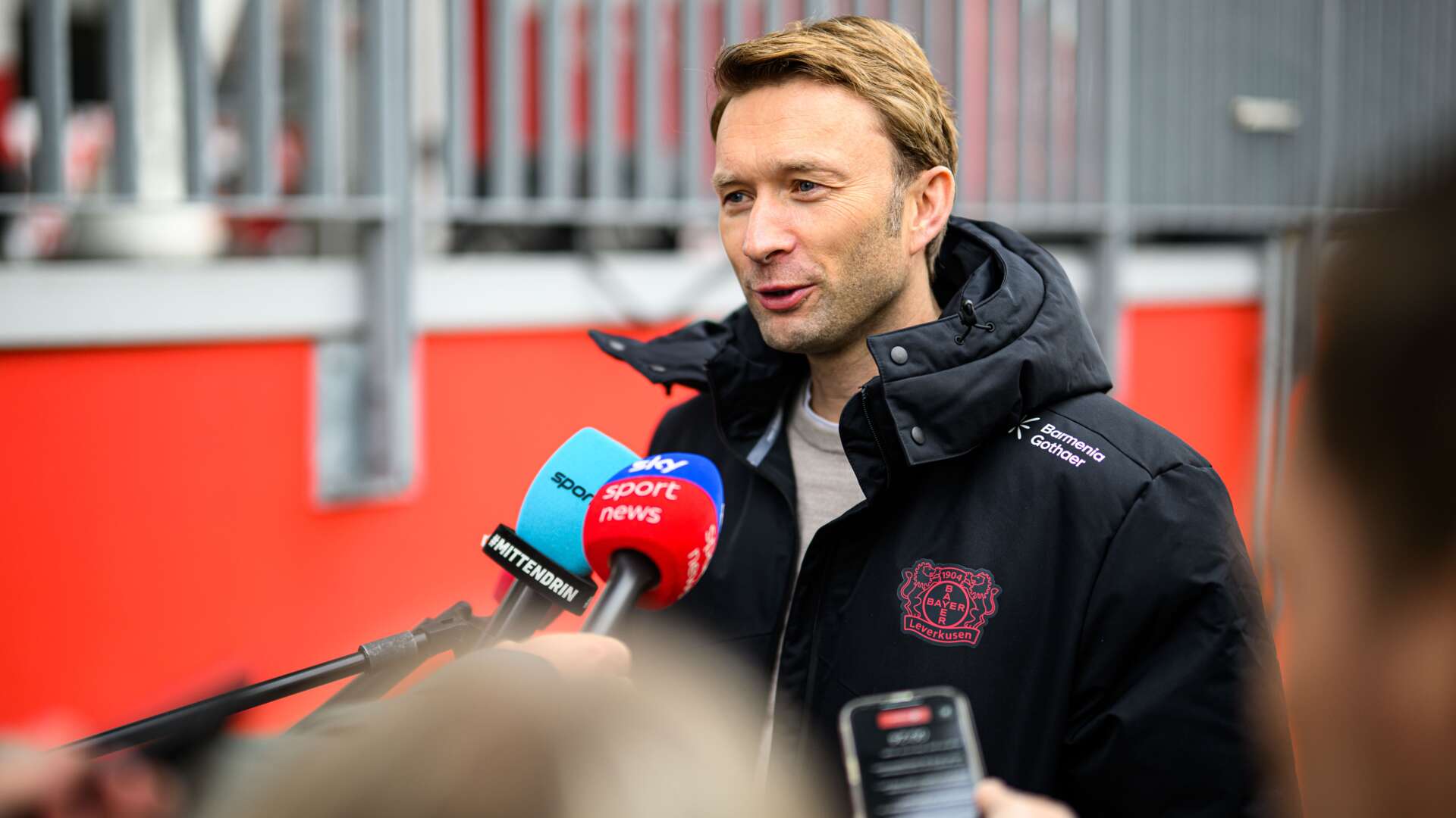 Simon Rolfes vor dem Abschlusstraining #MCIB04