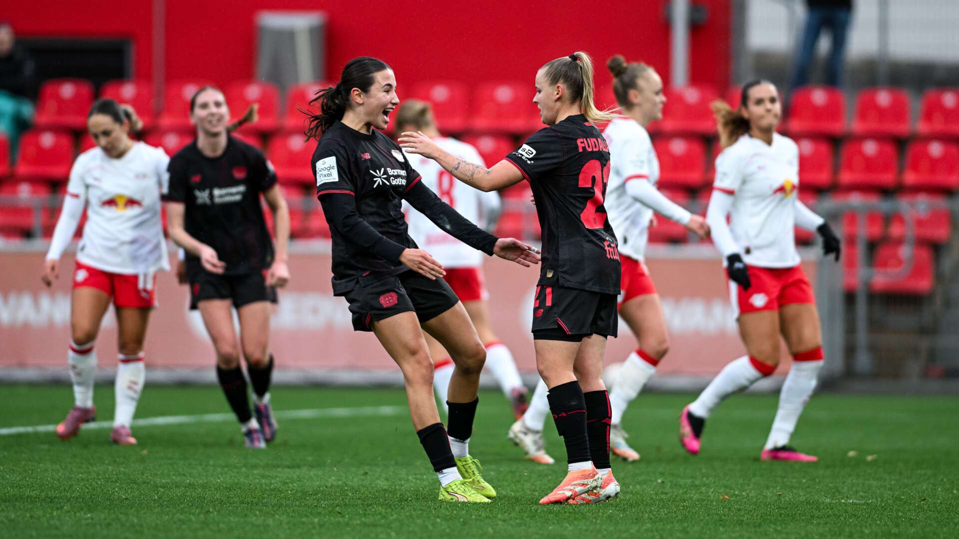 Bender und Fudalla jubeln